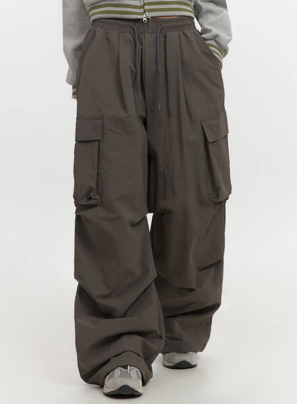 Pocketed Wide-Leg Cargo Pants IF510 - Image 6