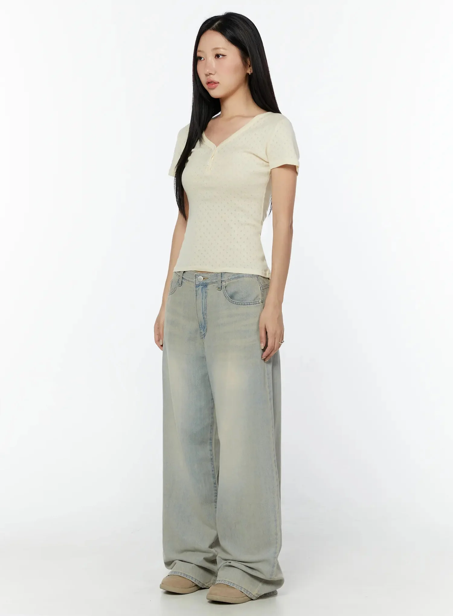 Pointelle Slim Henley V-Neck Tee IU524 - Image 4