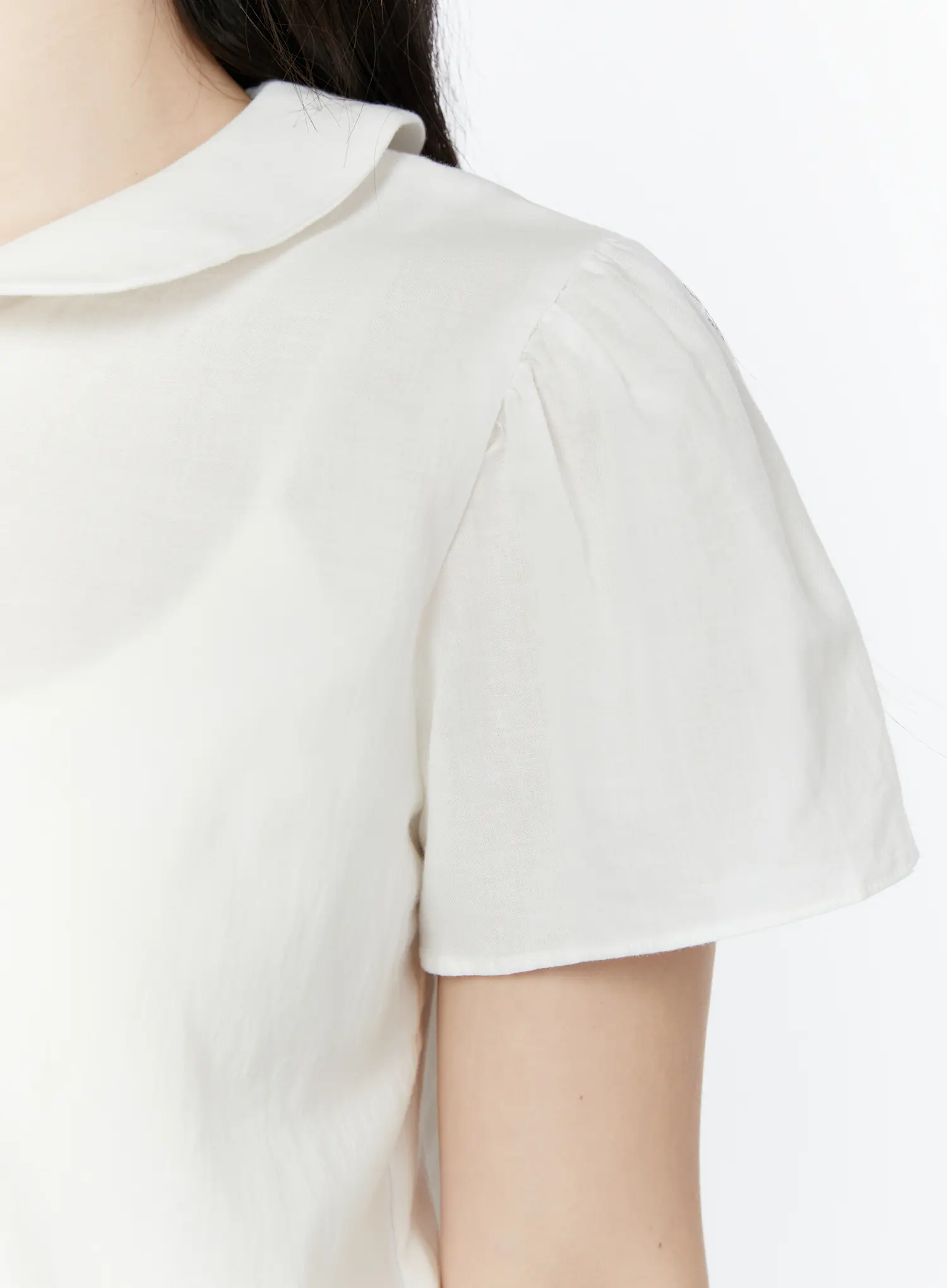 Puff Sleeve Round Collar Blouse IY507 - Image 6
