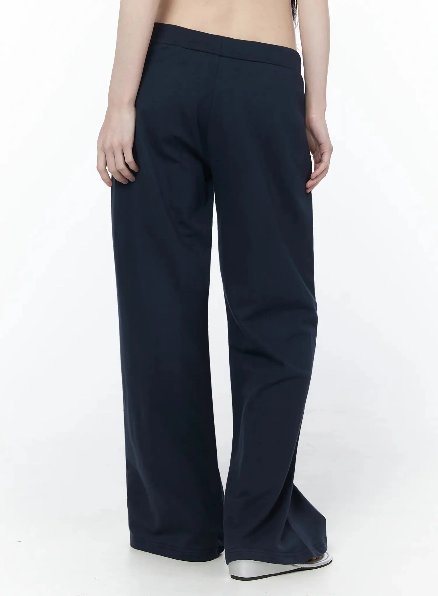 Relaxed-Fit Graphic Sweatpants IU512 - Image 11