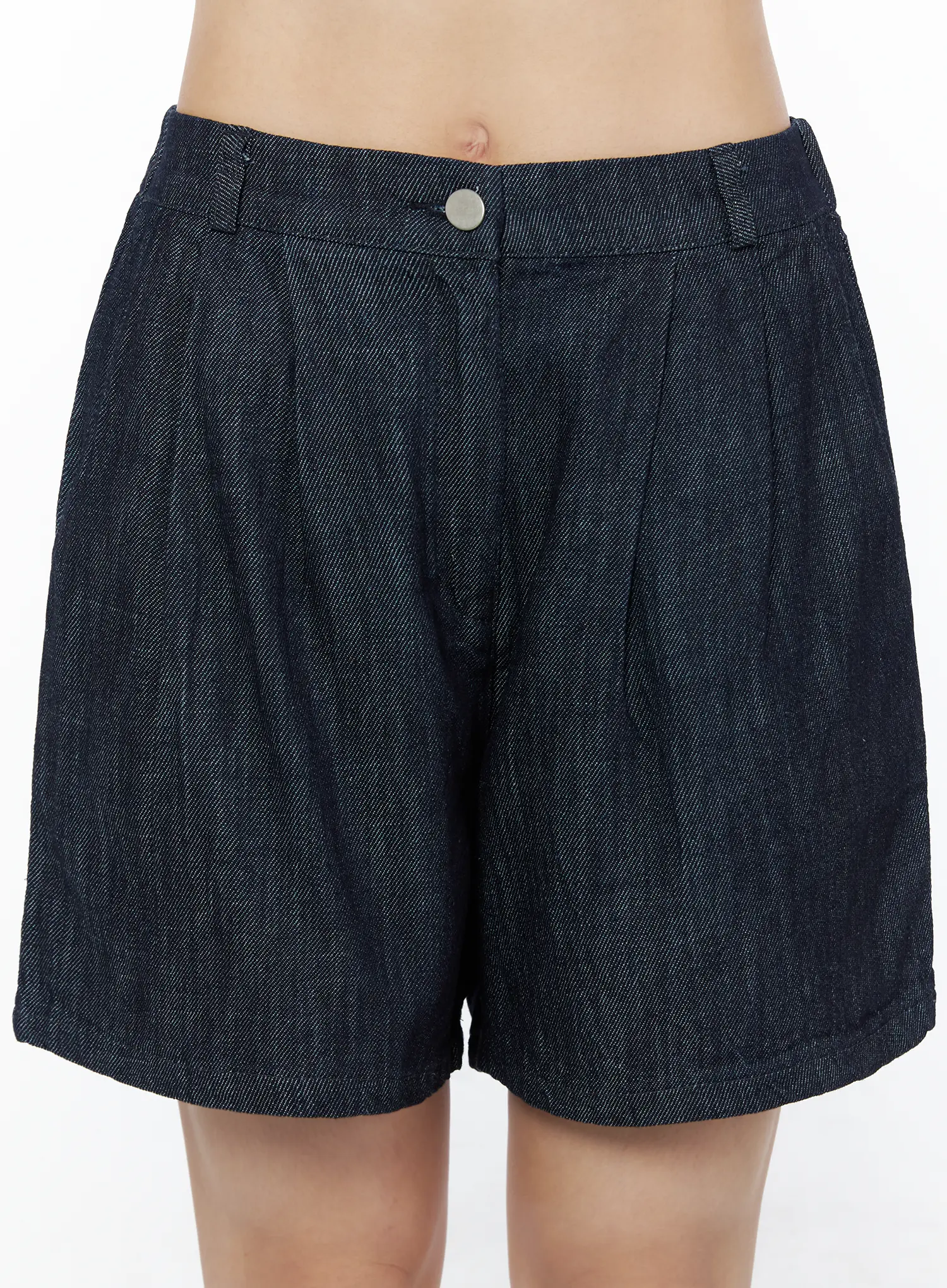 Relaxed-Fit Pintuck Shorts IU525 - Image 5