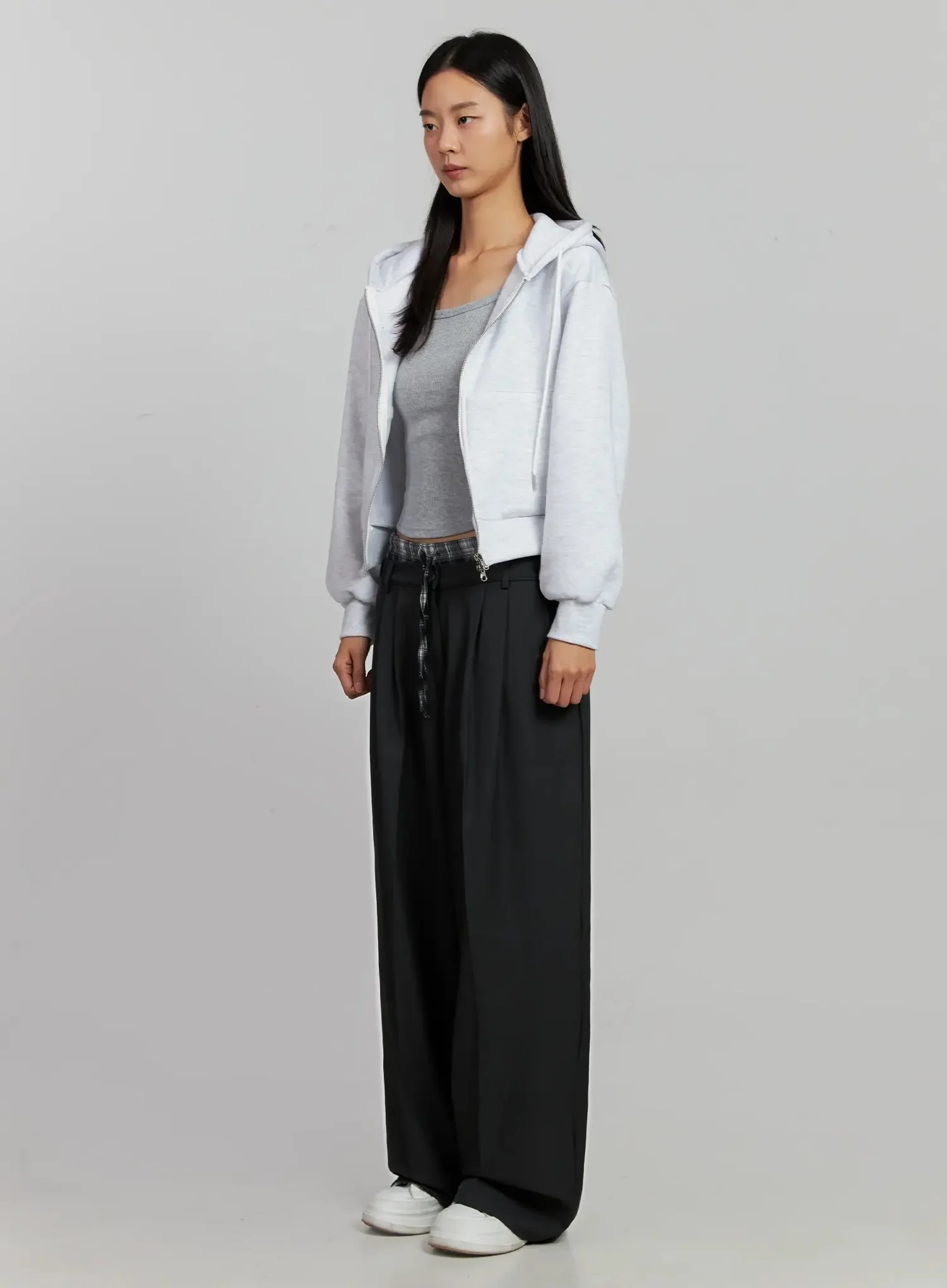 Relaxed Fit Wide-Leg Trousers IJ502 - Image 8