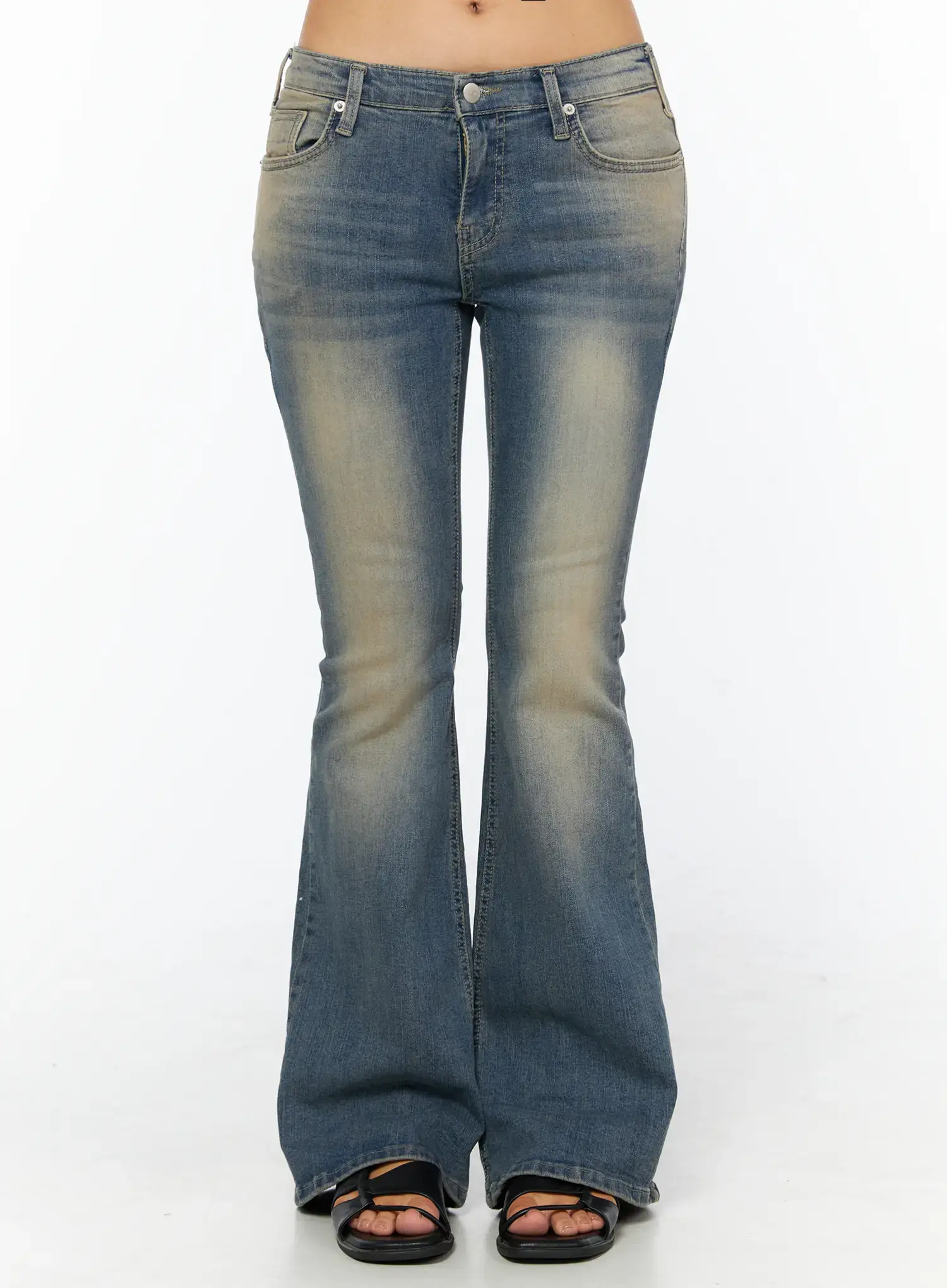 Ren Hip-Pad Vintage Wash Flare Jeans CU517