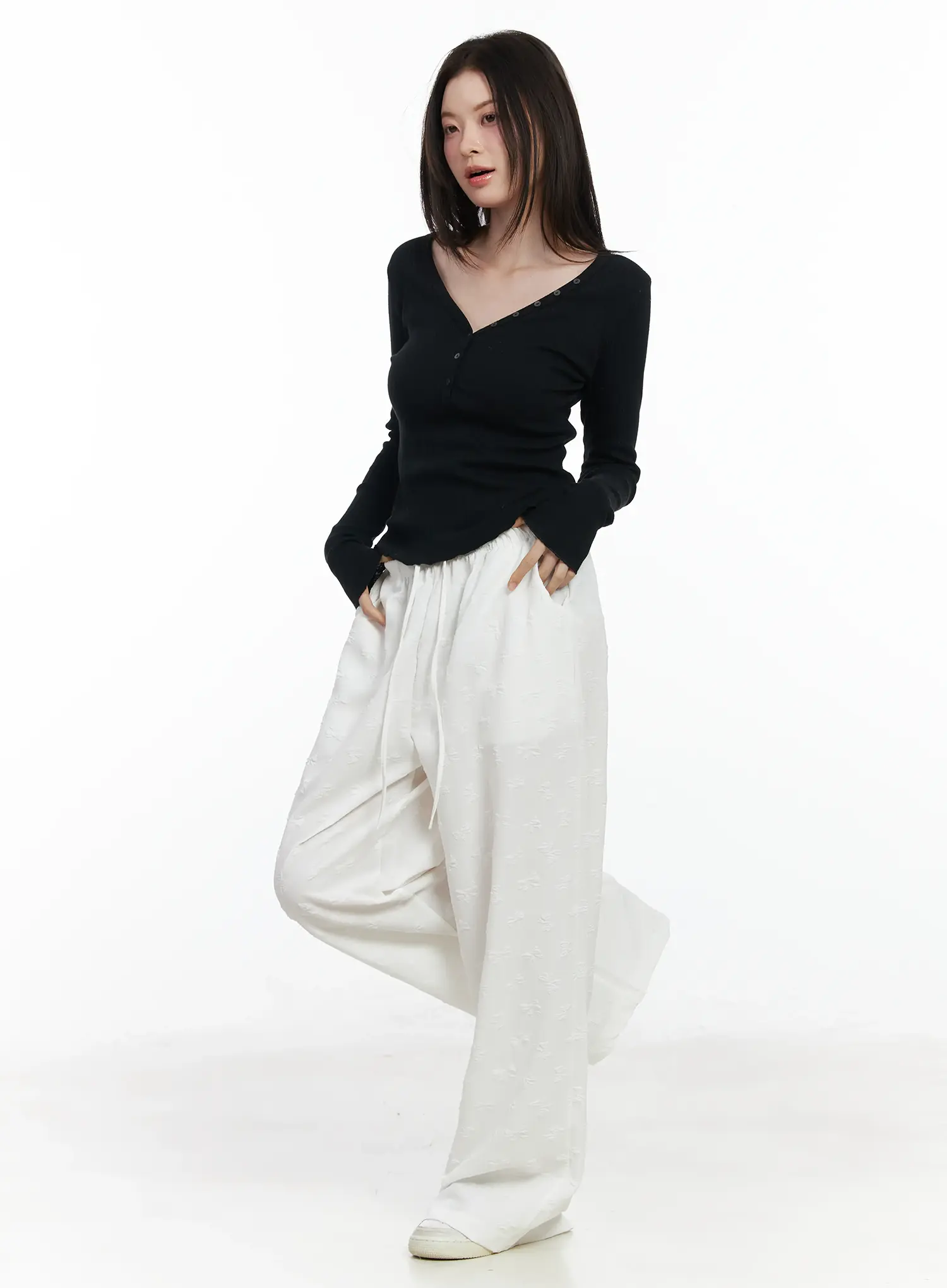 Ribbed Button V-Neck Long Sleeve Top IF525 - Image 4