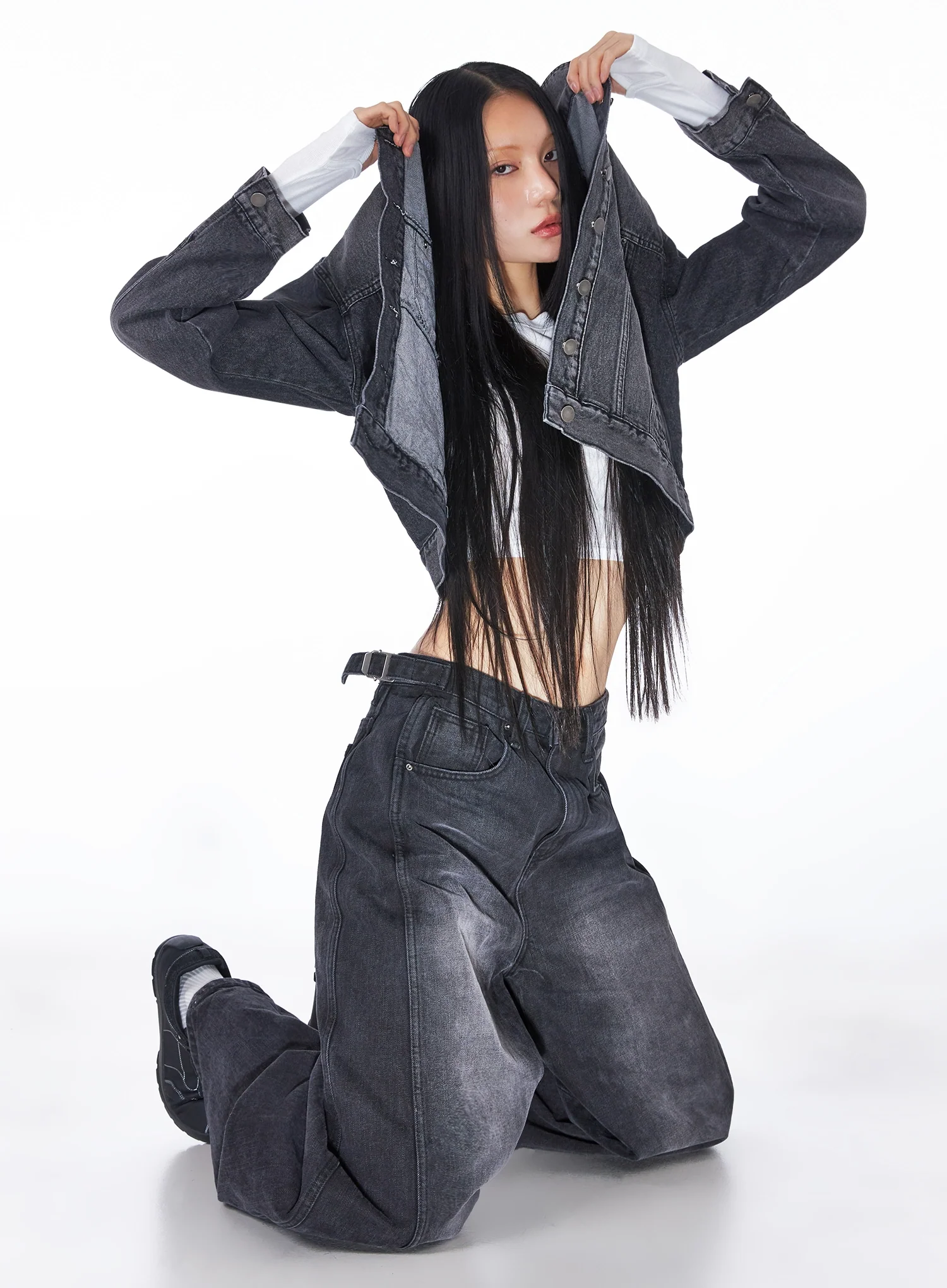 Ribbed Long Sleeve Crop Top IO517 - Image 12