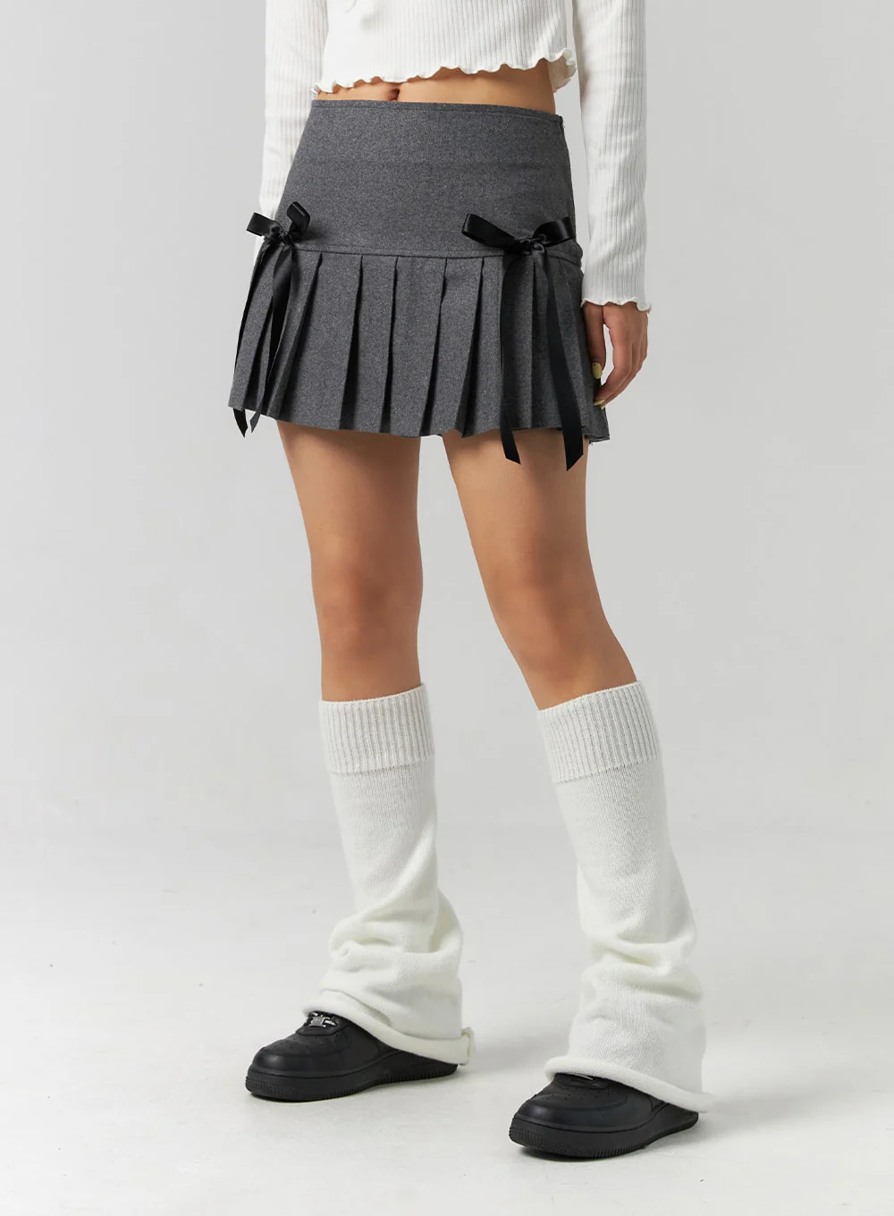 Ribbon Pleated Mini Skirt CS320 - Image 2