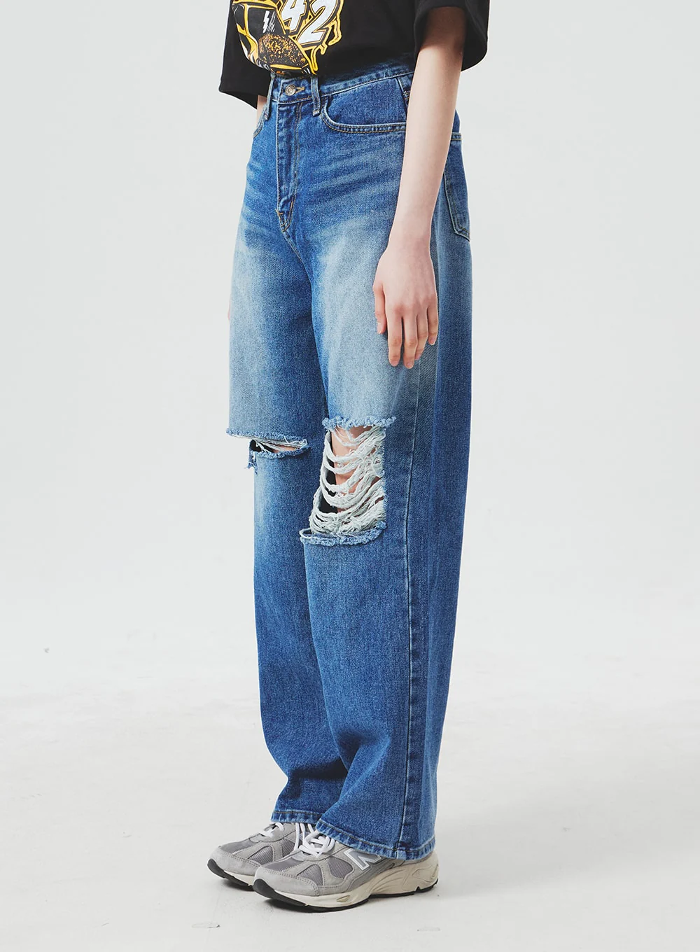 Ripped Knee Blue Jeans BA307 - Image 8
