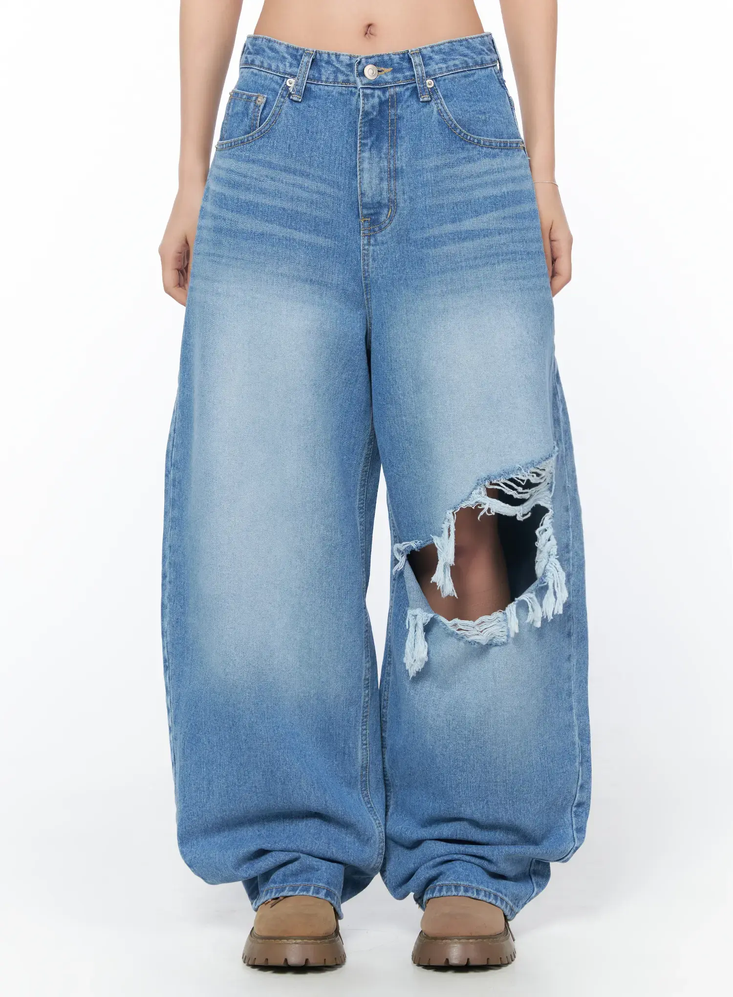 Rivka Distressed Wide Leg Jeans CY512