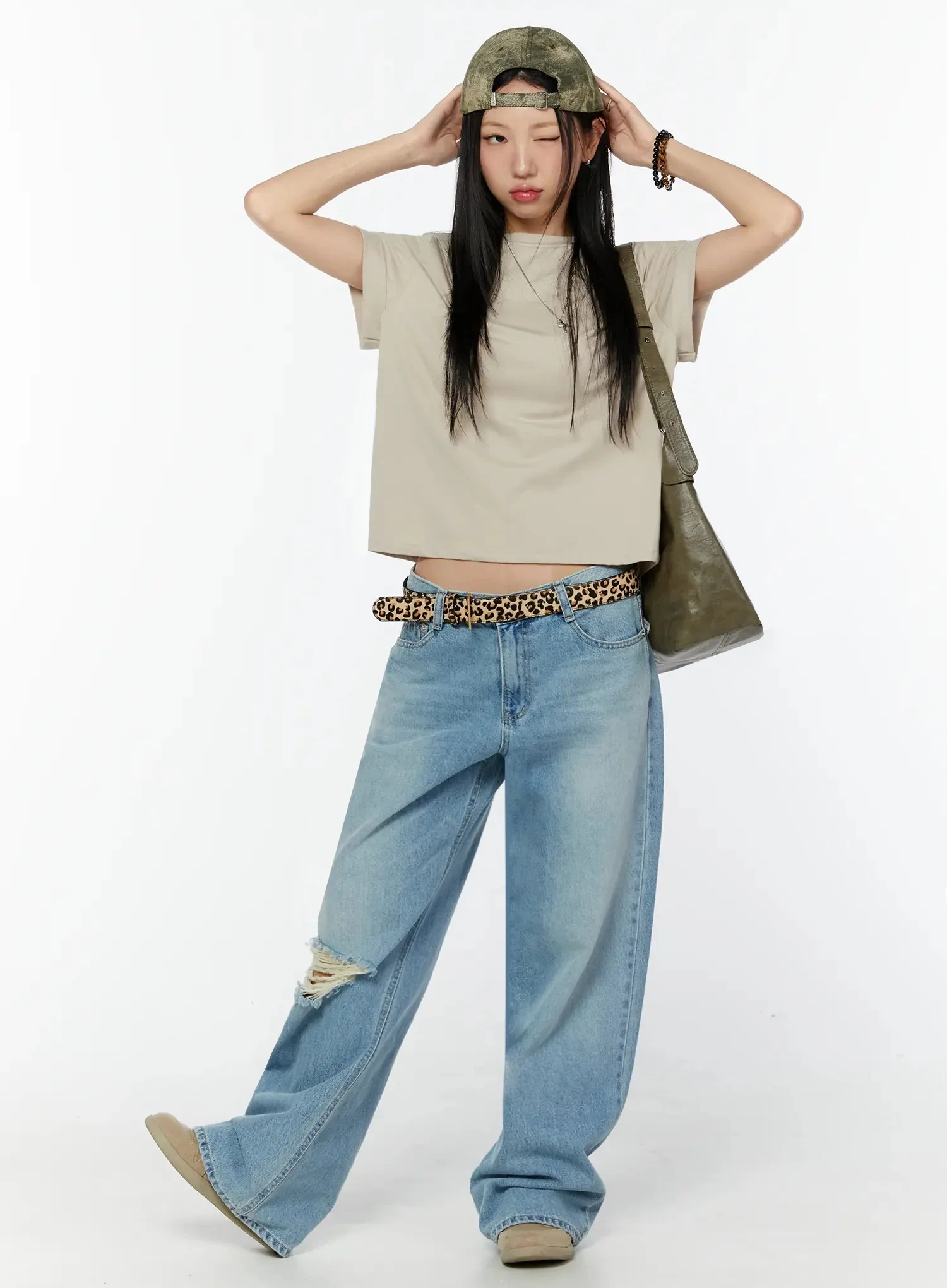 Rolled Cuff Loose Tee IU524 - Image 11