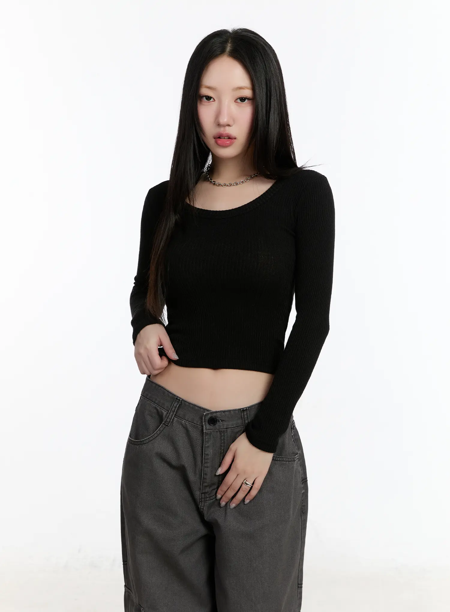 Round Neck Long Sleeve Top CM511 - Image 11