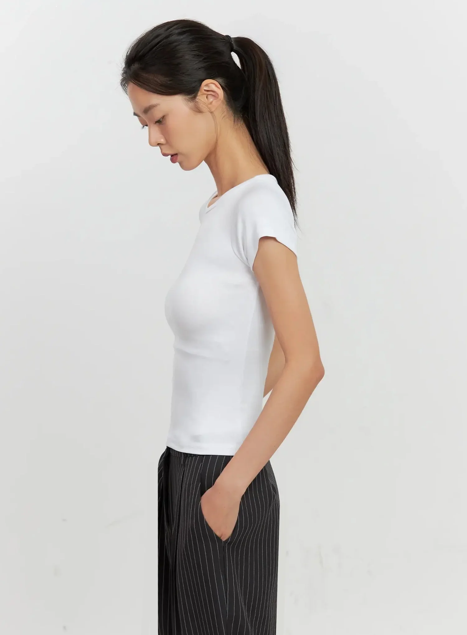 Round Neck Short-Sleeve Top IL528 - Image 11