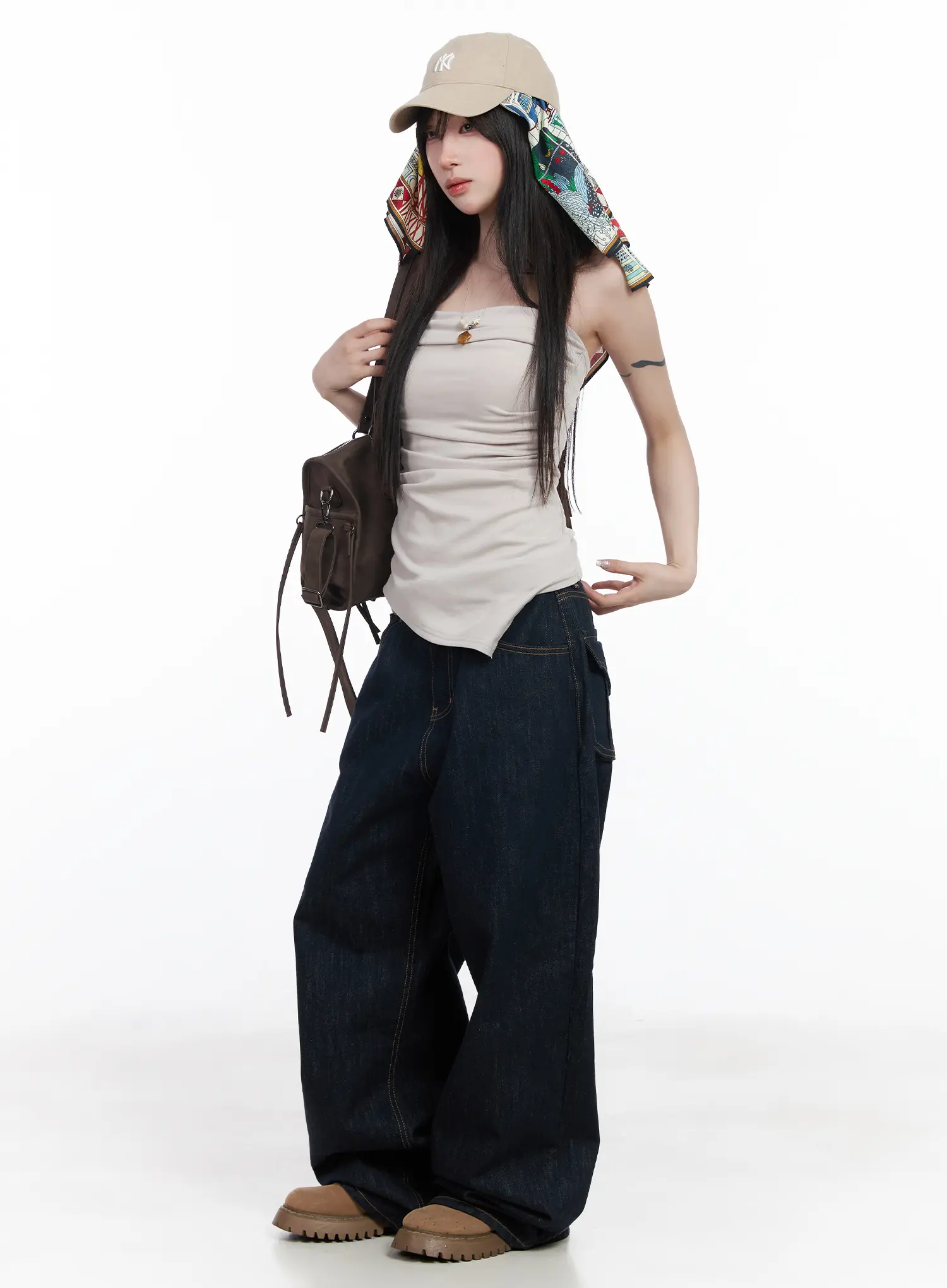 Rowyn Wide Leg Jeans with Pocket Detail CF523