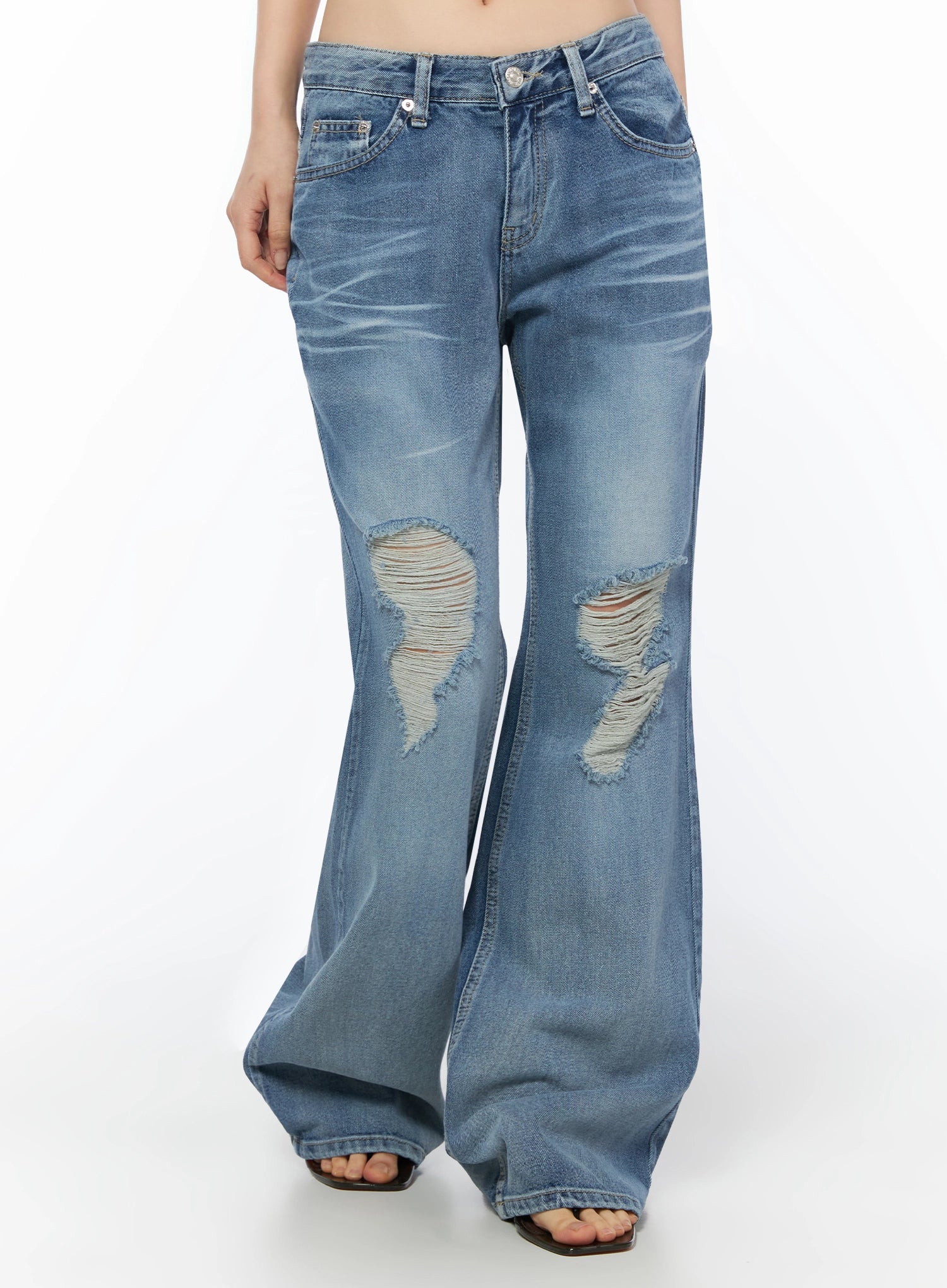 Rue Distressed Bootcut Flare Jeans IU525 - Image 9