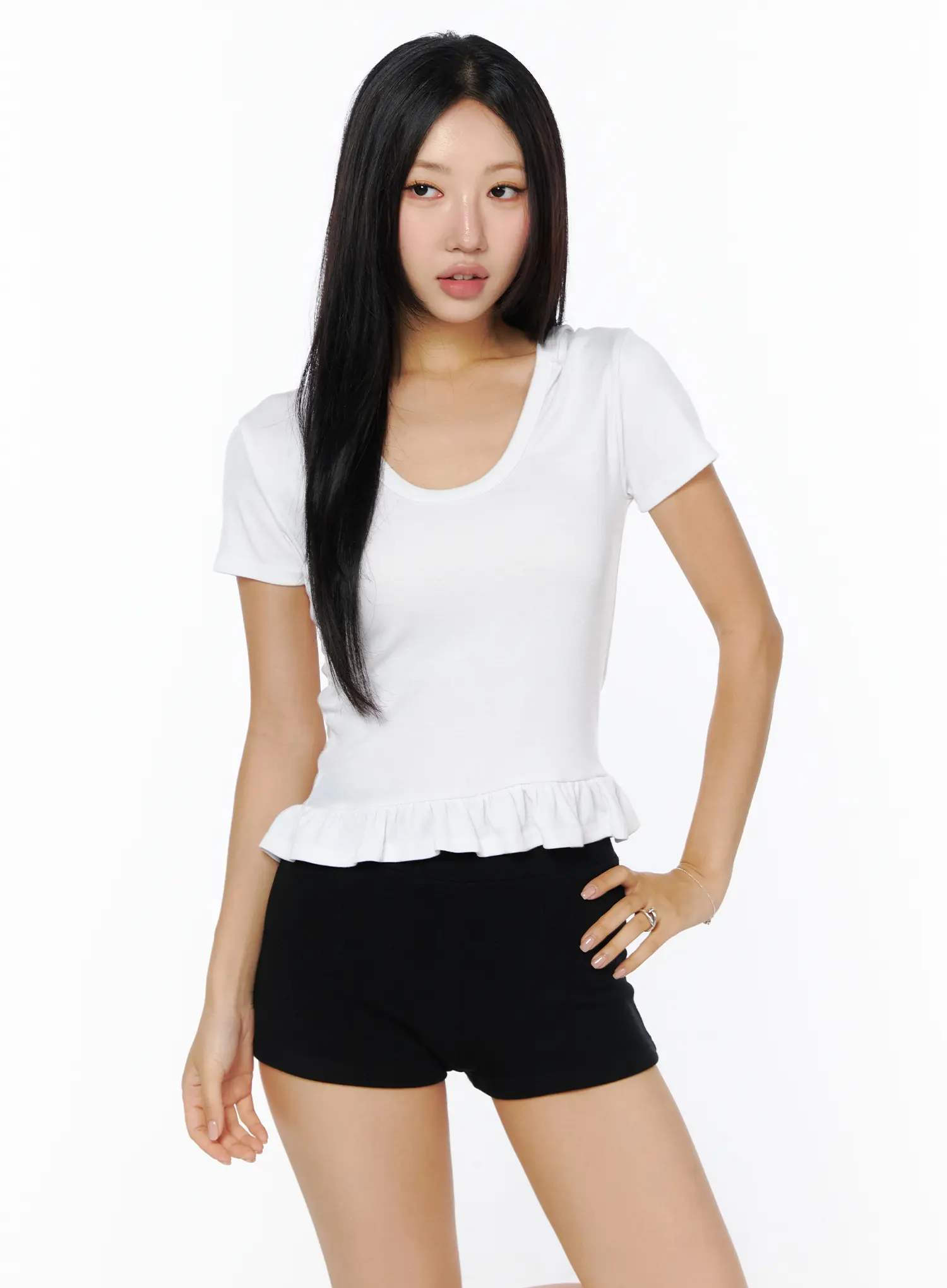 Ruffle Hem U-Neck Tee CU512 - Image 10