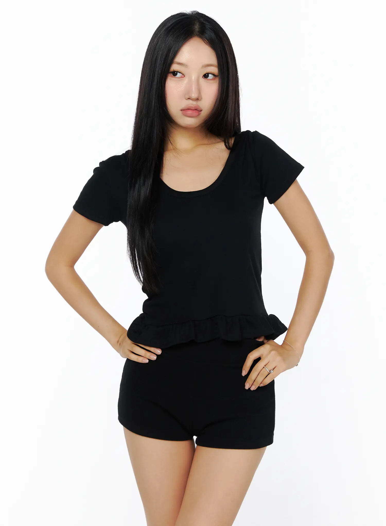Ruffle Hem U-Neck Tee CU512 - Image 11
