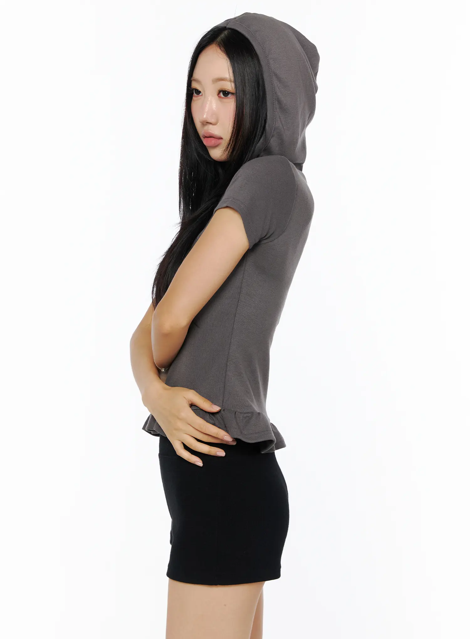 Ruffle Hem U-Neck Tee CU512 - Image 6