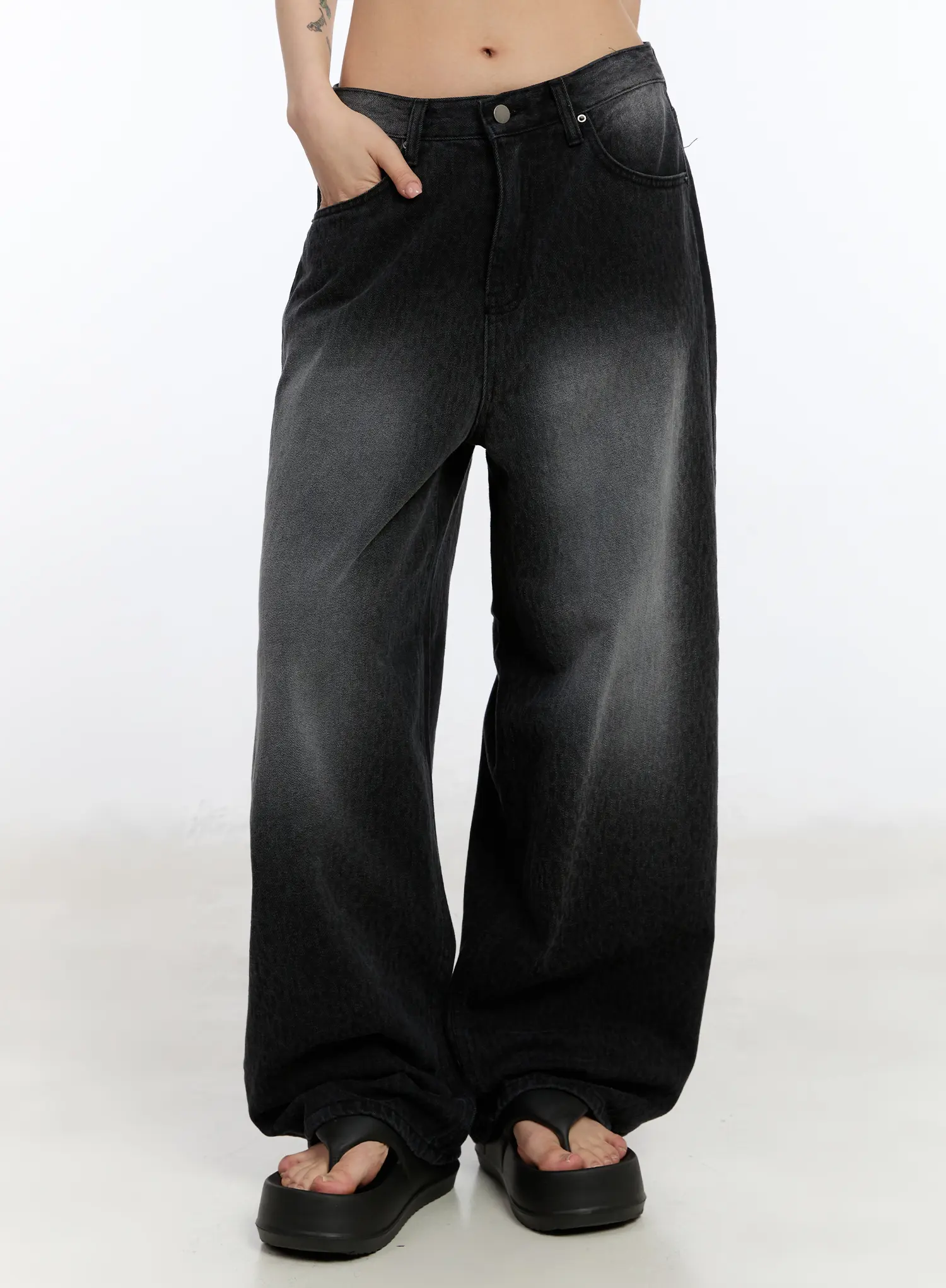 Salma Leopard Print Wide Leg Jeans CA508 - Image 3