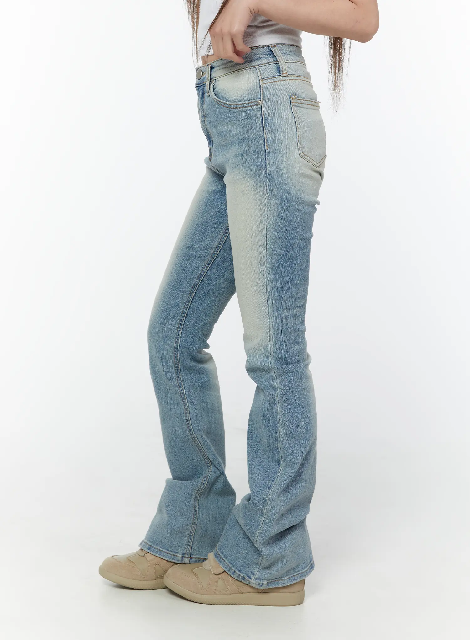 Sandy Classic Bootcut Jeans CY518 - Image 3