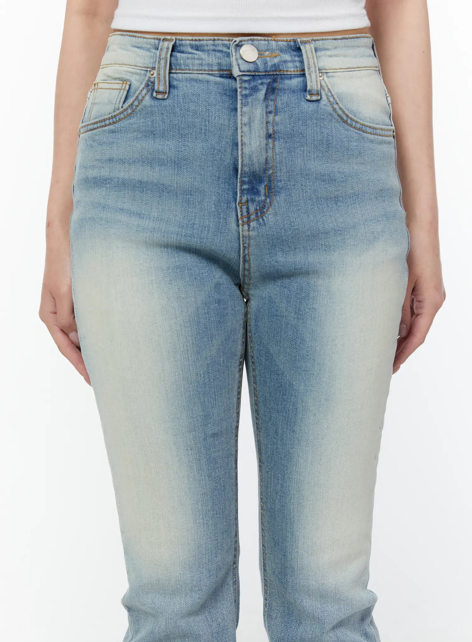 Sandy Classic Bootcut Jeans CY518 - Image 8