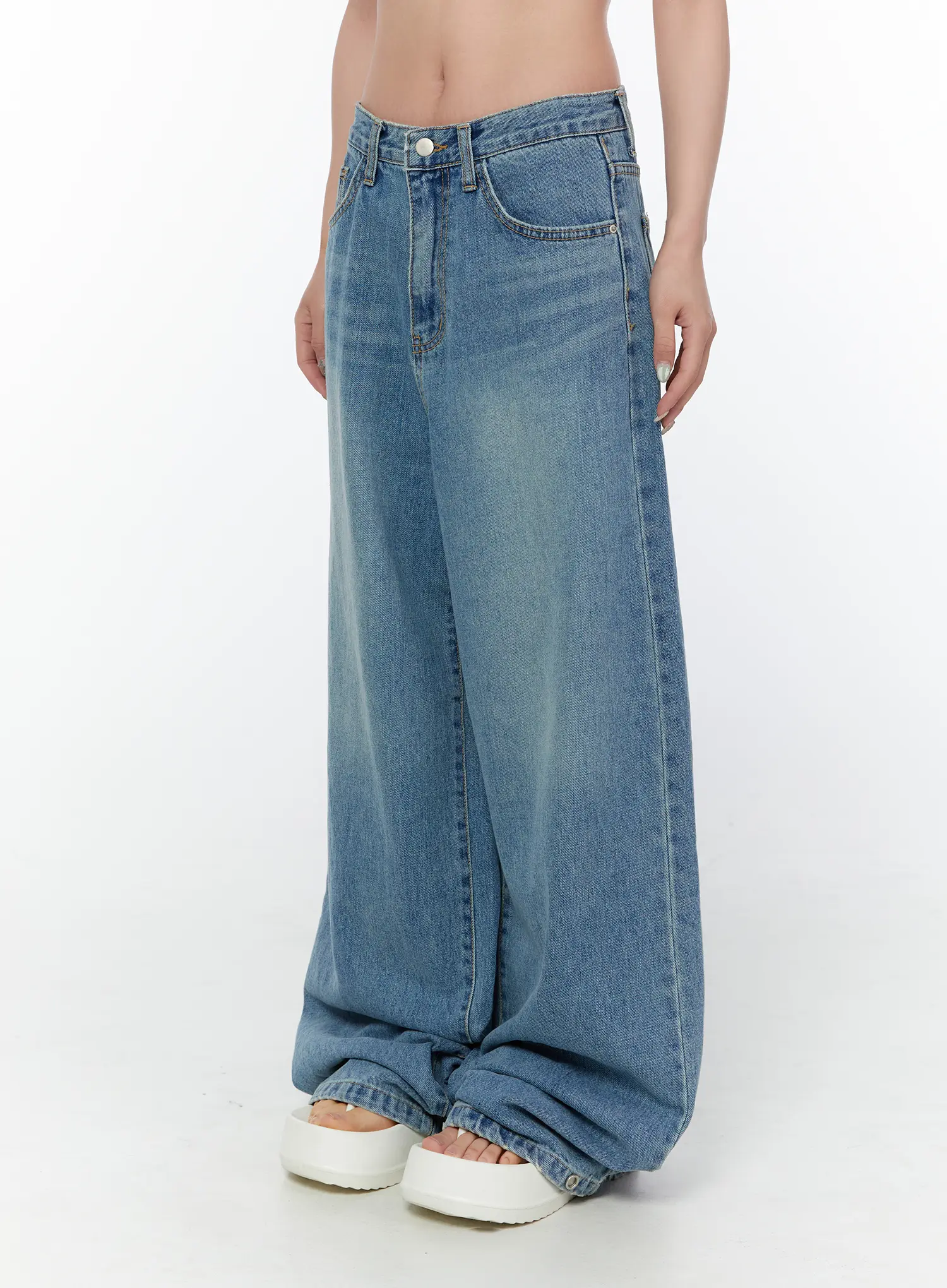 Shea Snap-Button Wide-Leg Jeans CY514 - Image 3