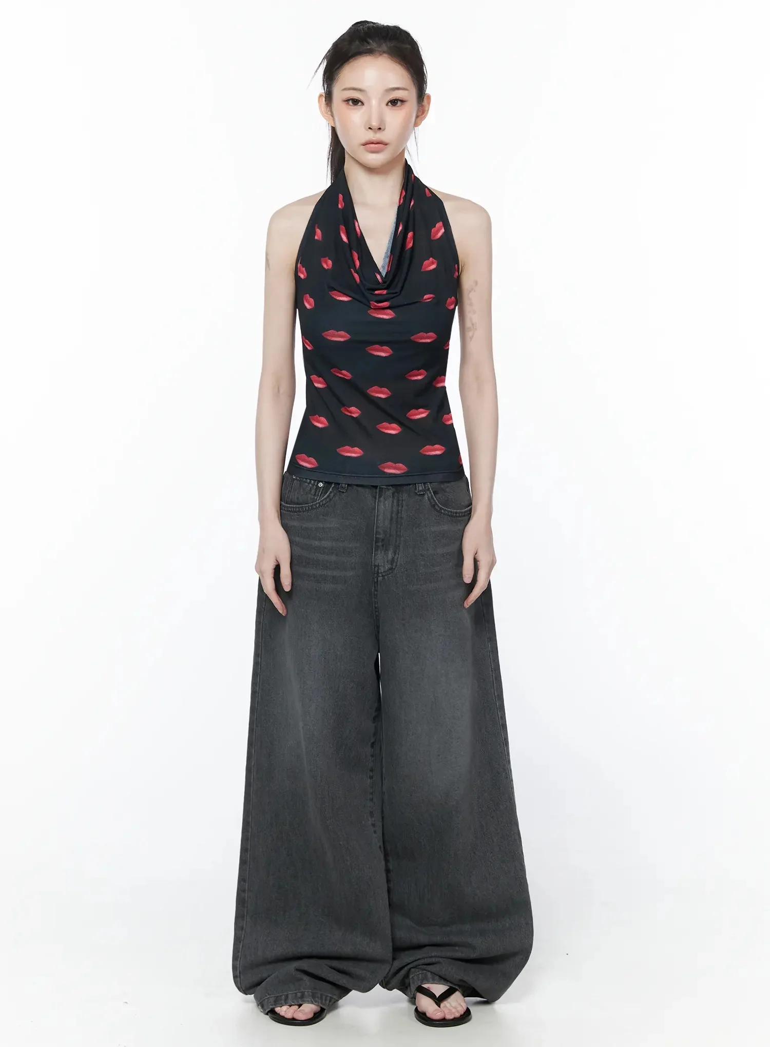 Shia Vintage Wash Wide-Leg Jeans IY514 - Image 5