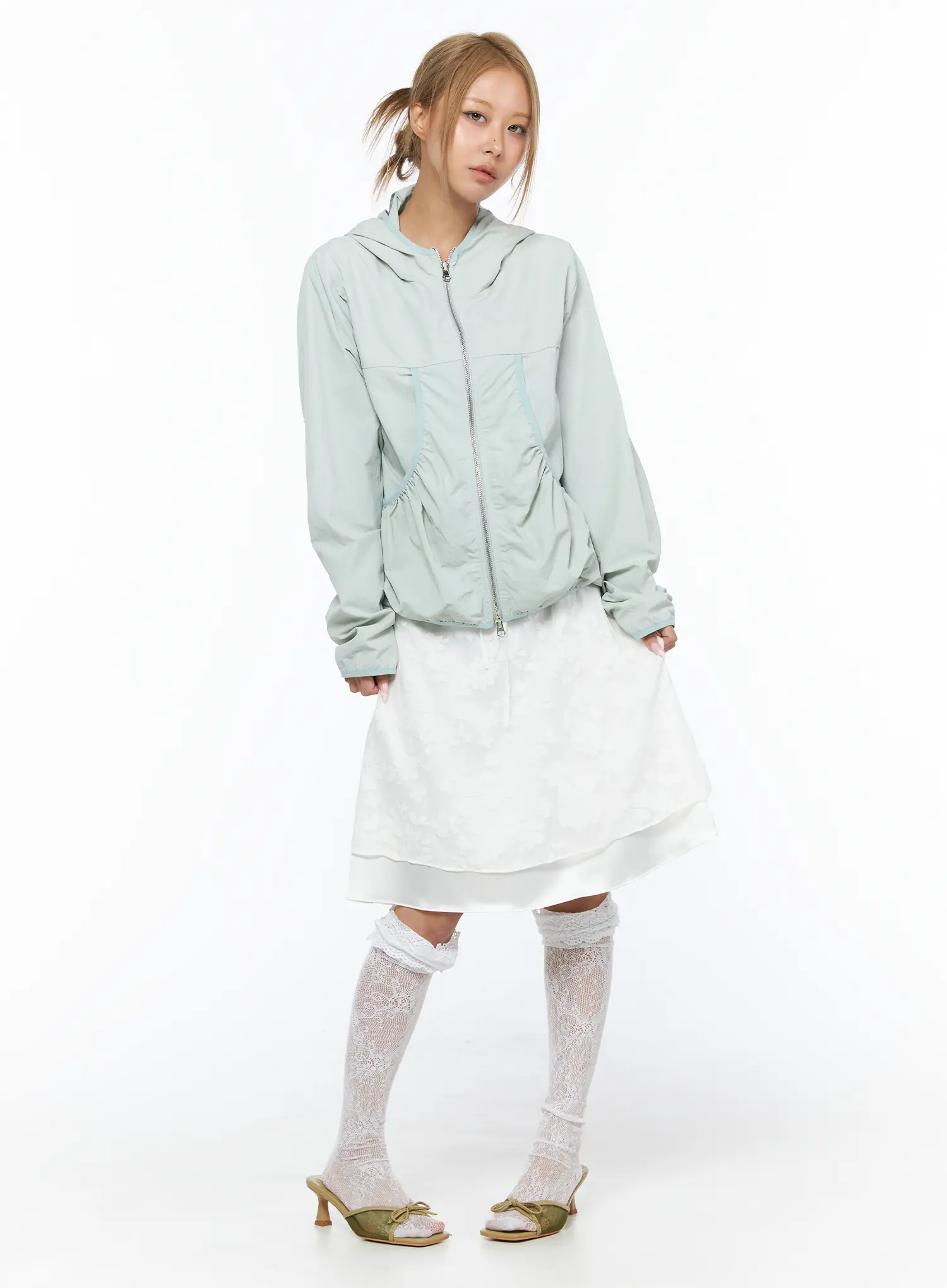 Shirred Hooded Windbreaker CU523 - Image 3