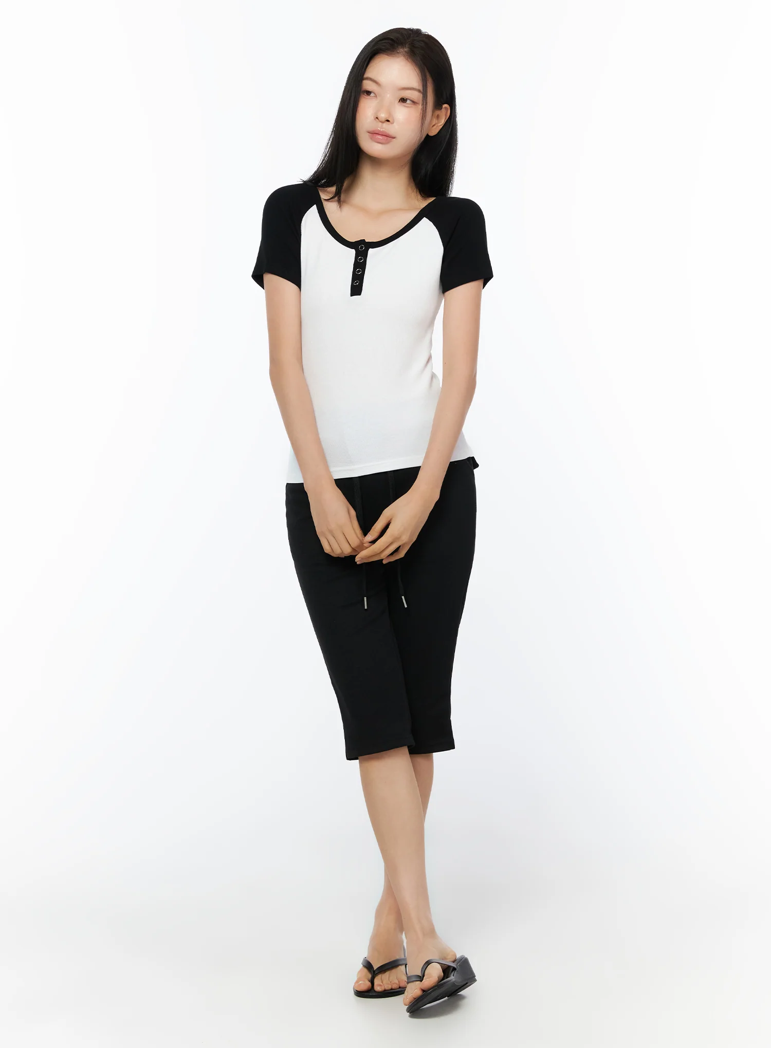 Short Sleeve Colorblock Henley Tee IU516 - Image 5