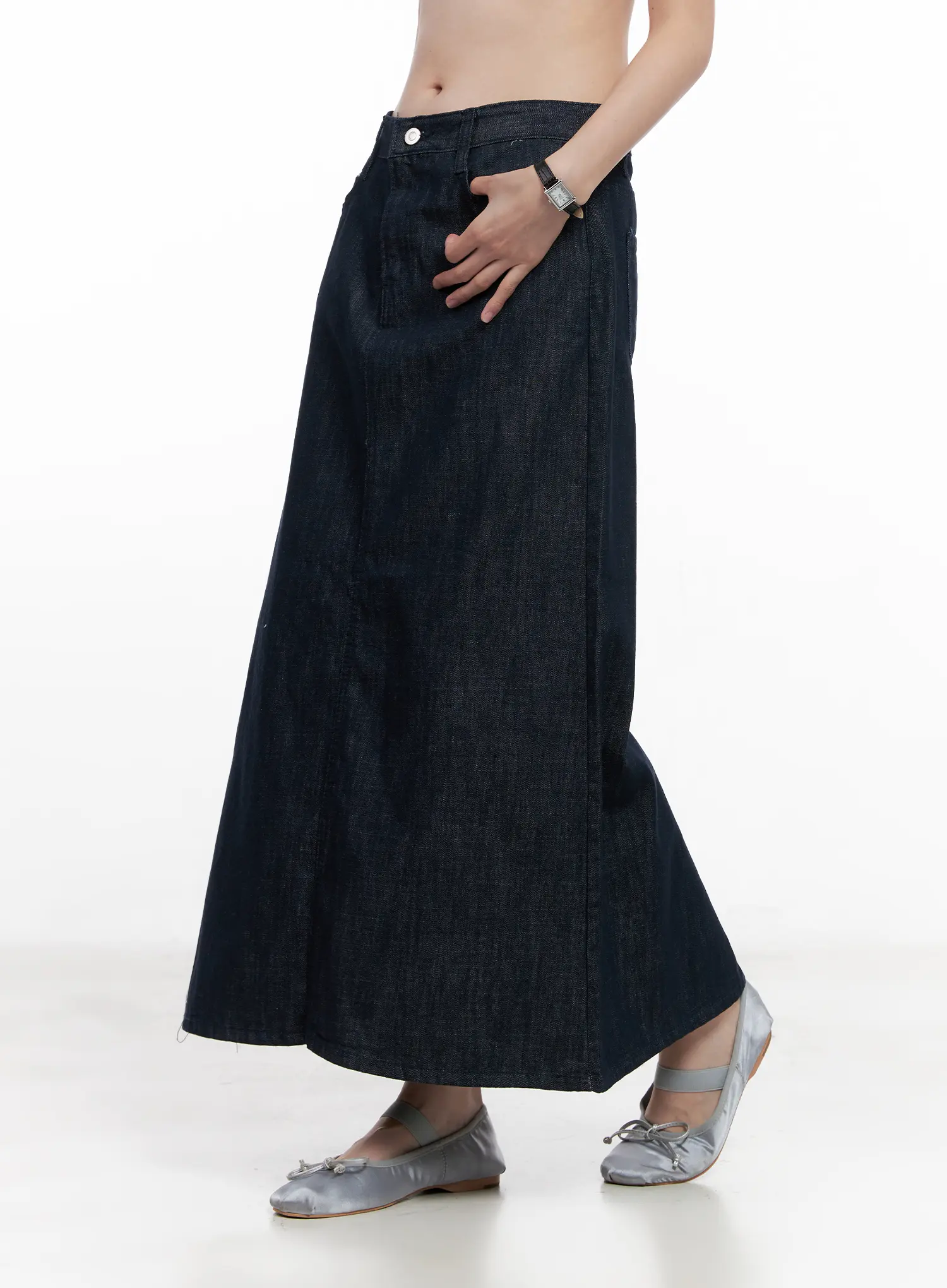 Side-Slit Long Skirt CL523 - Image 9