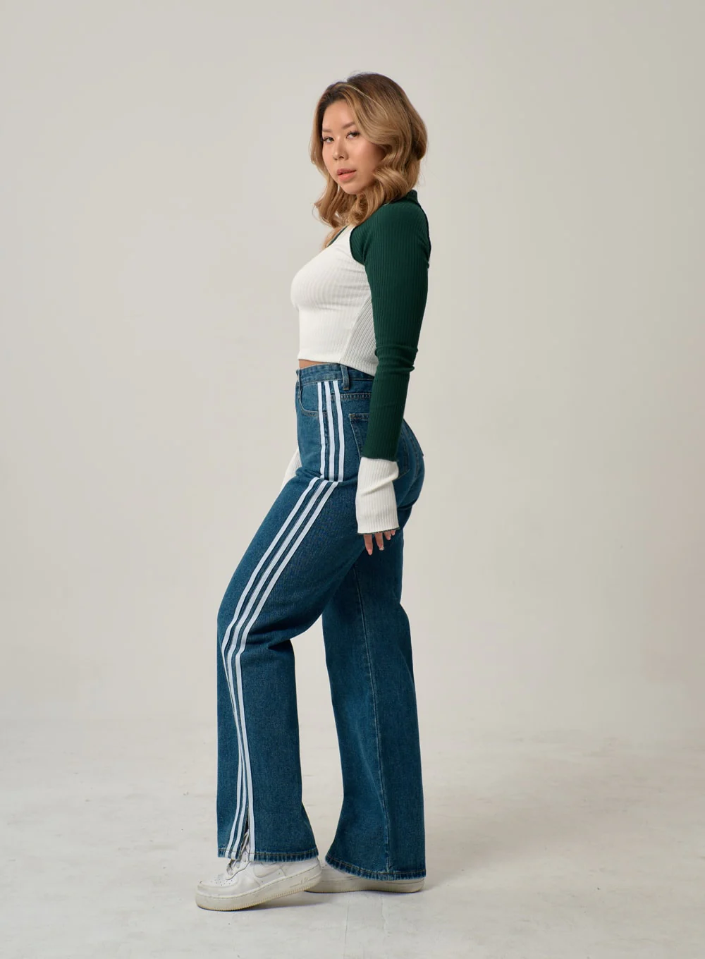 Side Stripes Straight Leg Jeans IN22 - Image 11