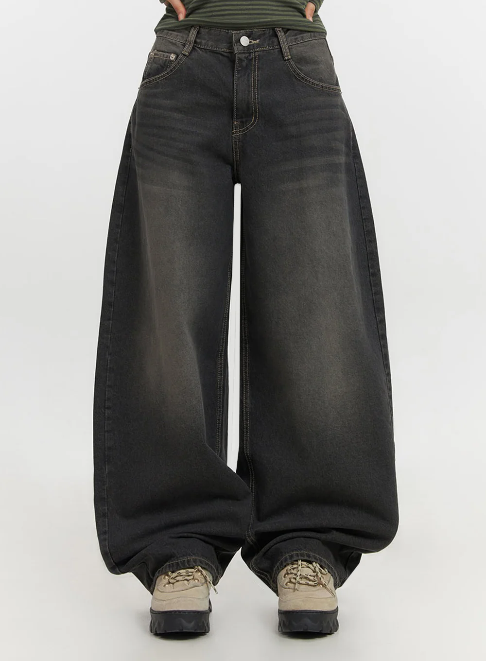 Skyla Washed Wide-Leg Baggy Jeans IF511 - Image 4