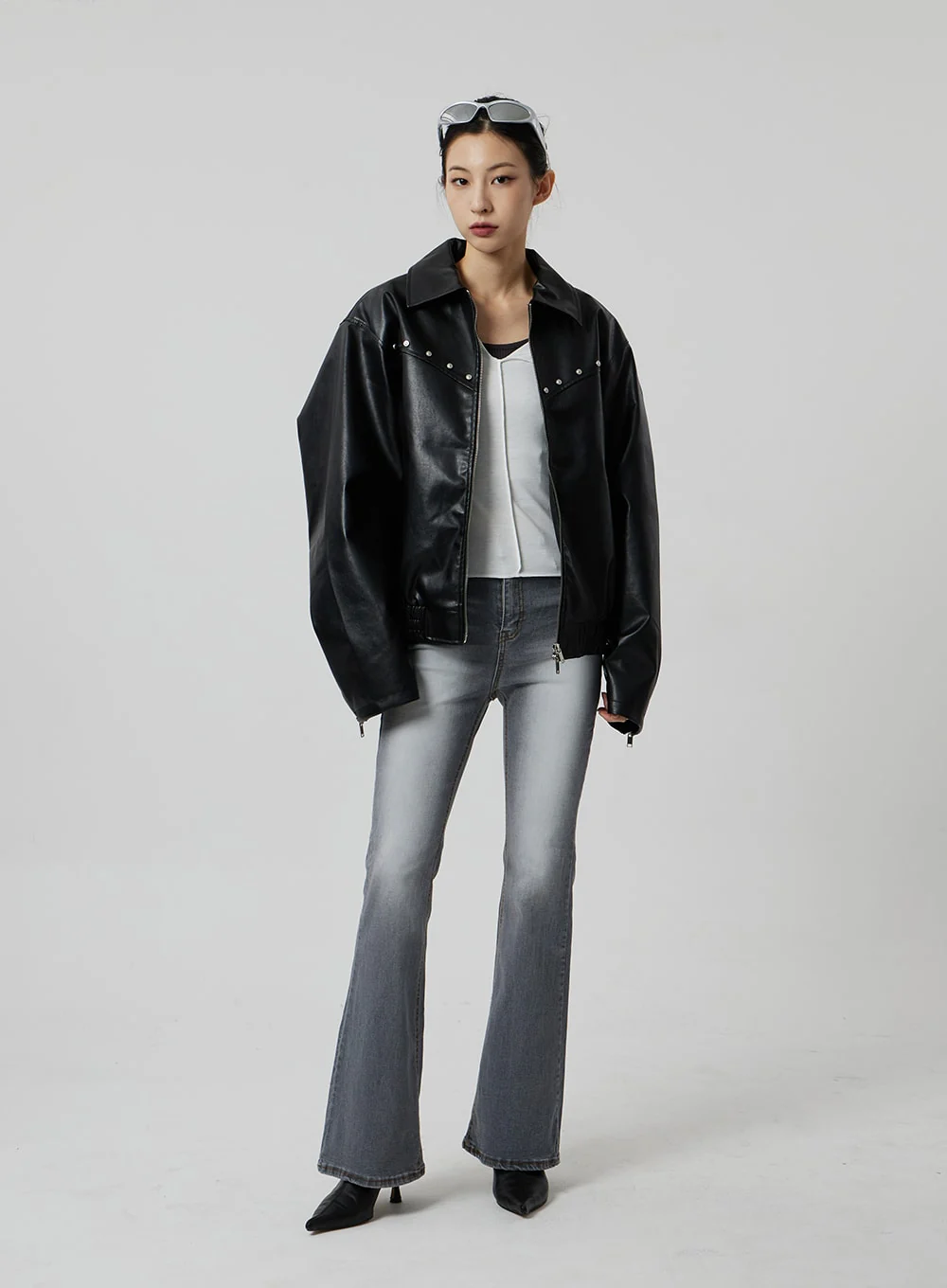 Slim Fit Bootcut Jeans CF307 - Image 13