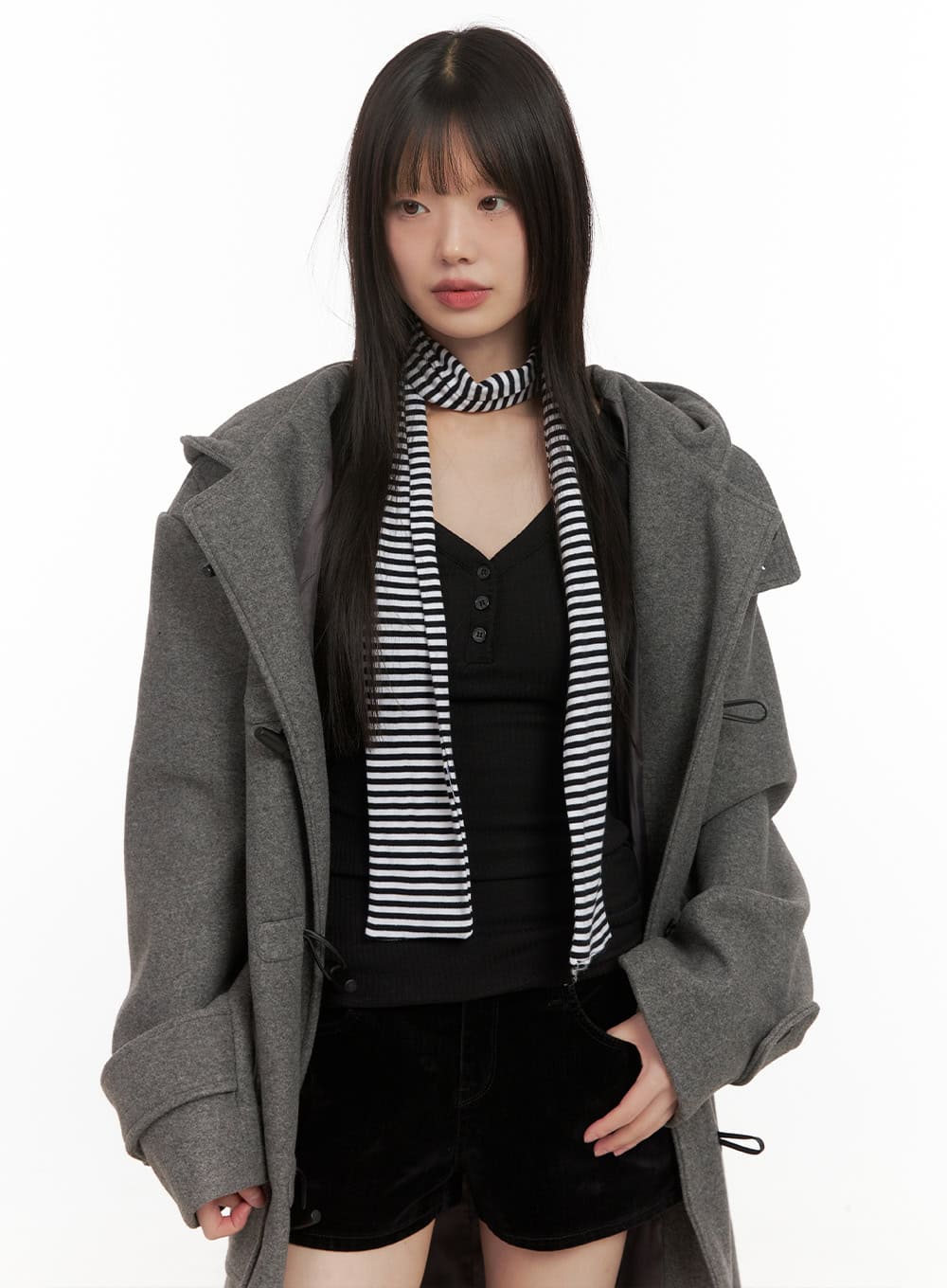 Slim-Fit Buttoned V-Neck Top CD425 - Image 8