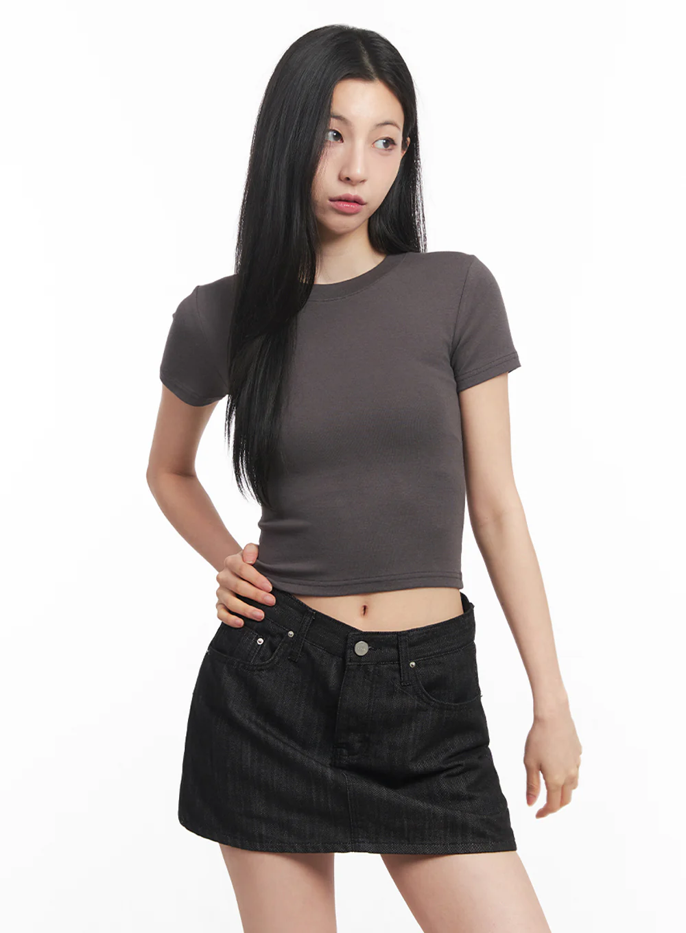 Slim-Fit Crop Tee IY516 - Image 16