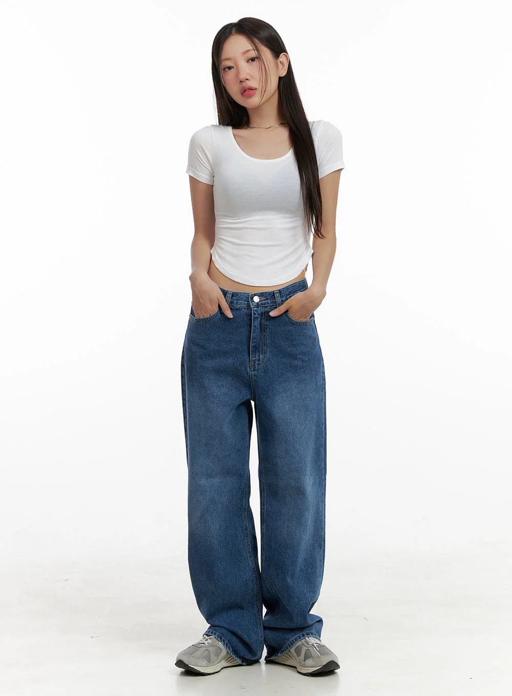 Slim U-Neck Crop Top CL431 - Image 2
