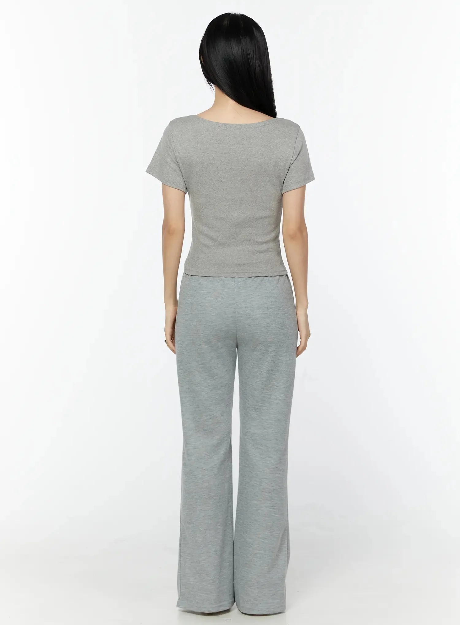 Slim U-Neck Short Sleeve Tee IU524 - Image 5