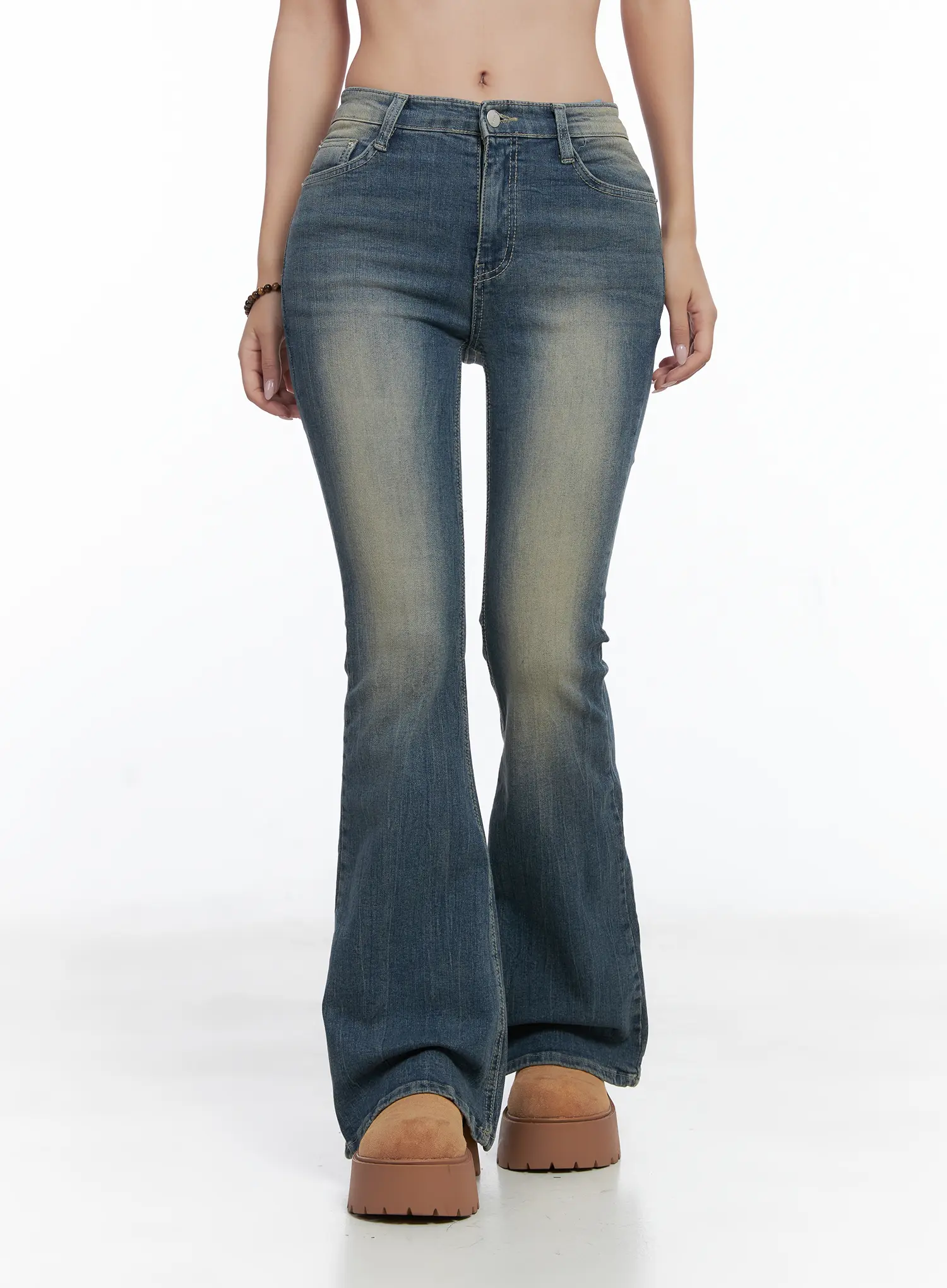 Sloan Vintage Hip Pad Flare Jeans CS502 - Image 9