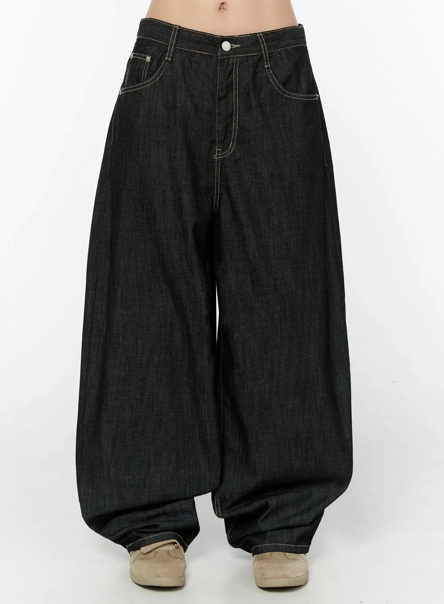 Soli No-Fade Baggy Jeans IU522