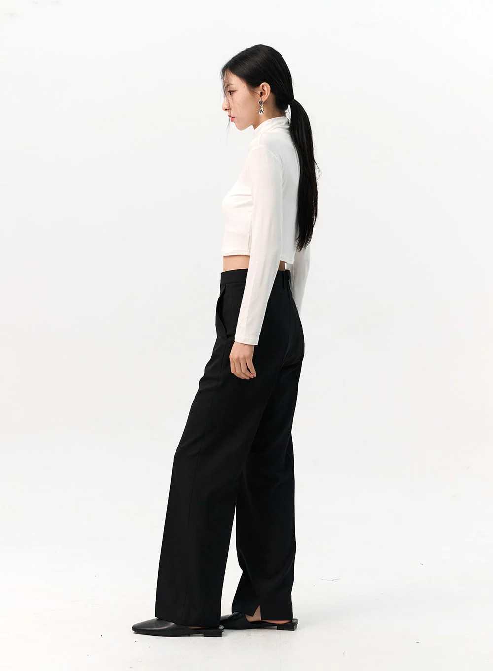 Solid Long Sleeve Turtleneck Crop IO320 - Image 8