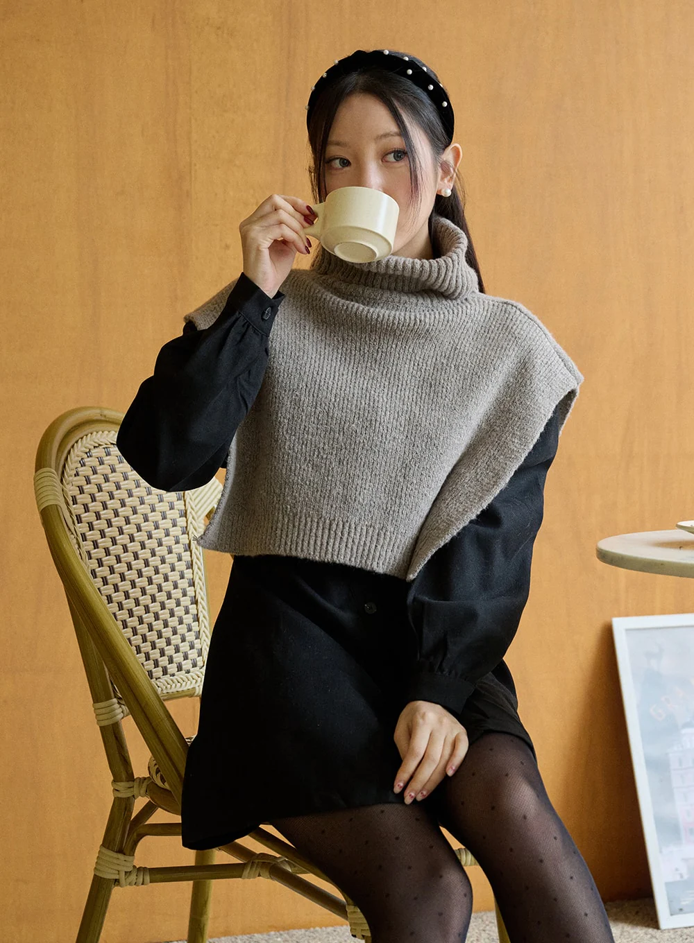 Solid Turtleneck Crop Knit Vest OD326 - Image 6