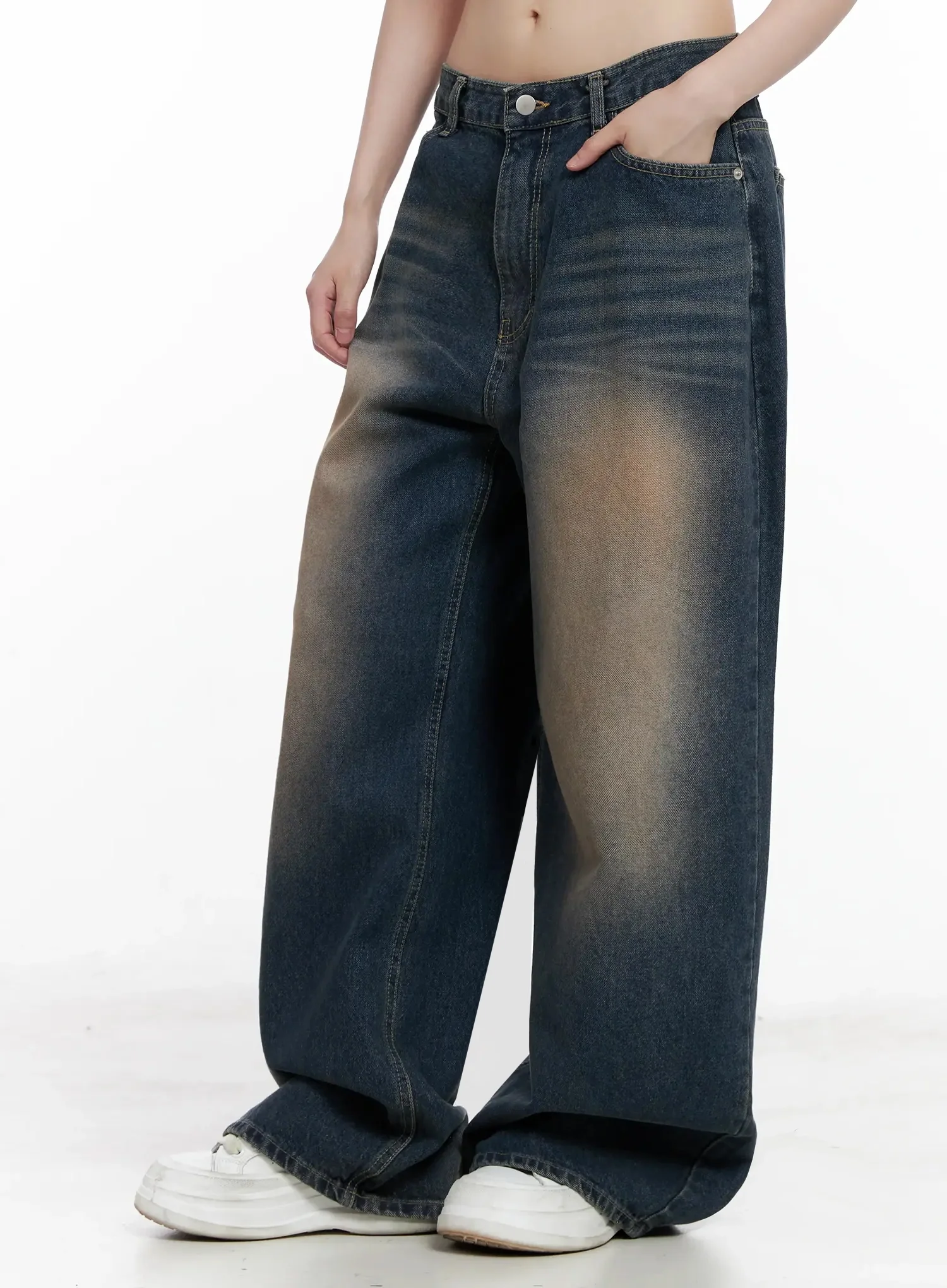 Solji Acid Washed Wide-Leg Jeans IL531 - Image 9