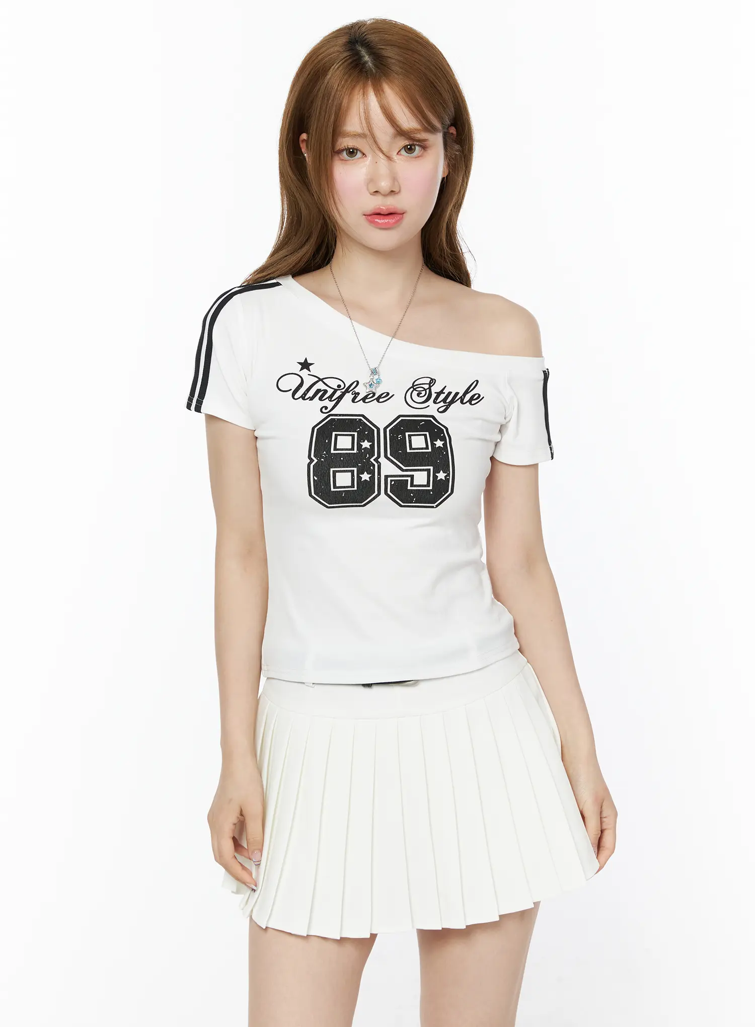 Sporty One-Shoulder Graphic Tee CU511 - Image 2