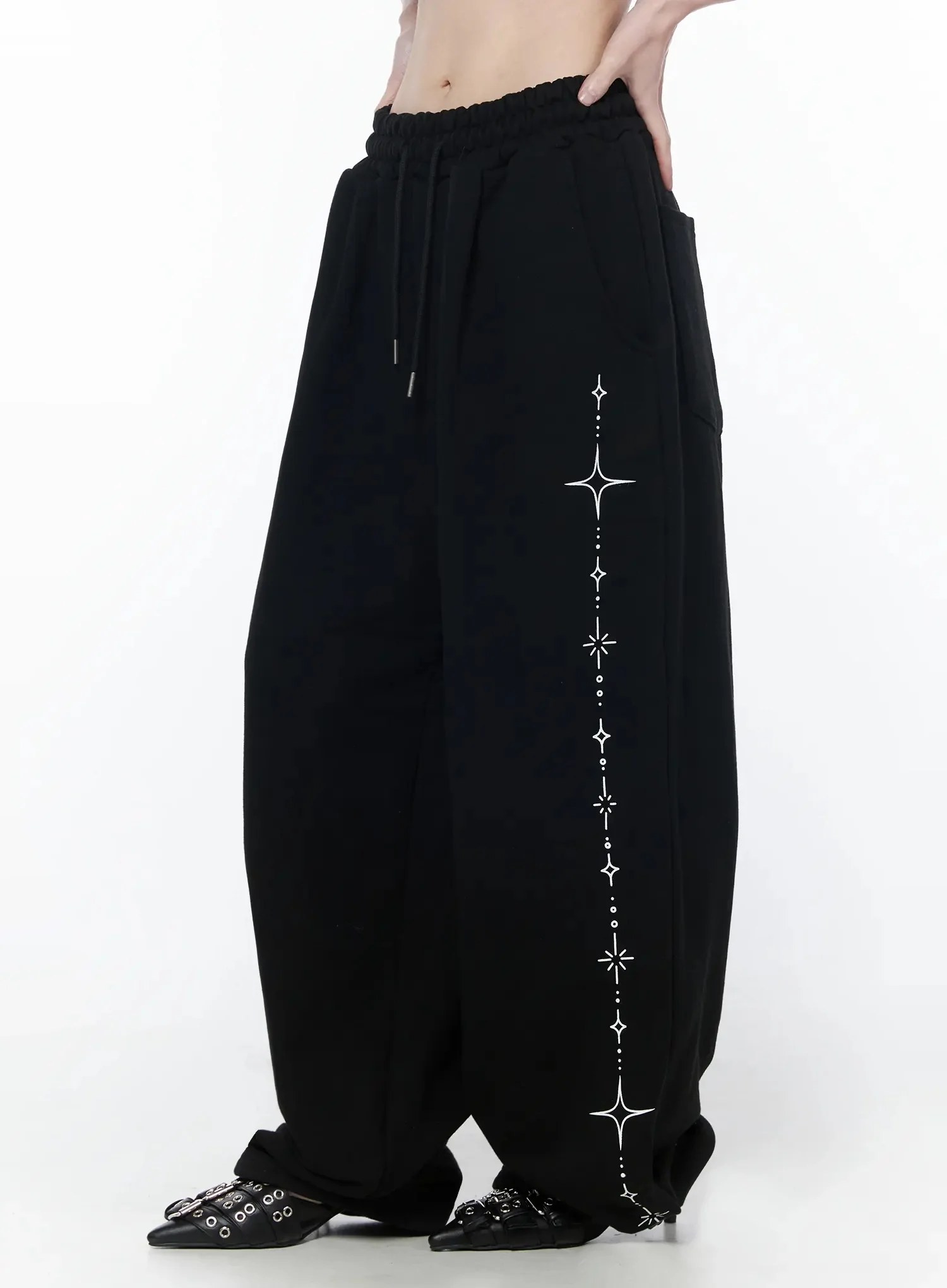 Star Embroidered Sweatpants IY515 - Image 12