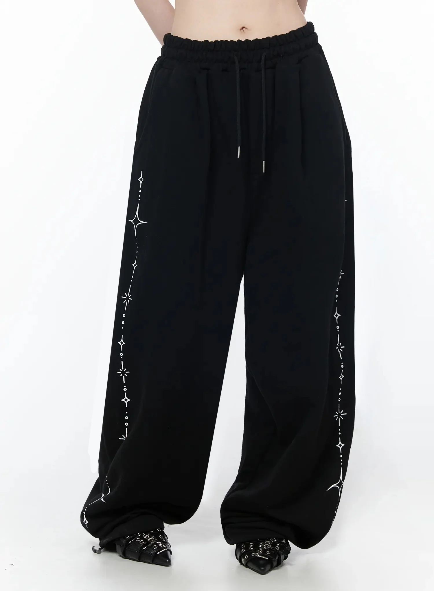 Star Embroidered Sweatpants IY515 - Image 5