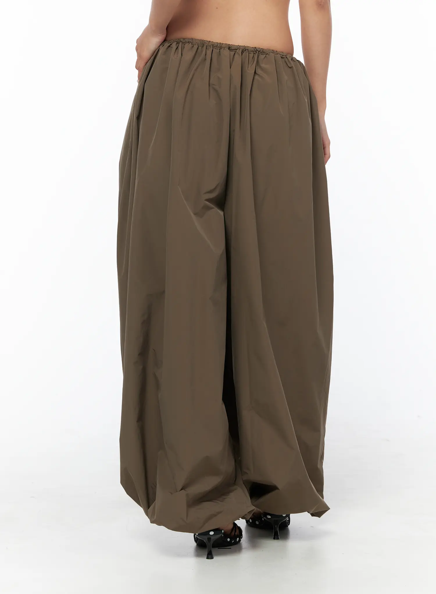 String Detail Parachute Pants CU524 - Image 4