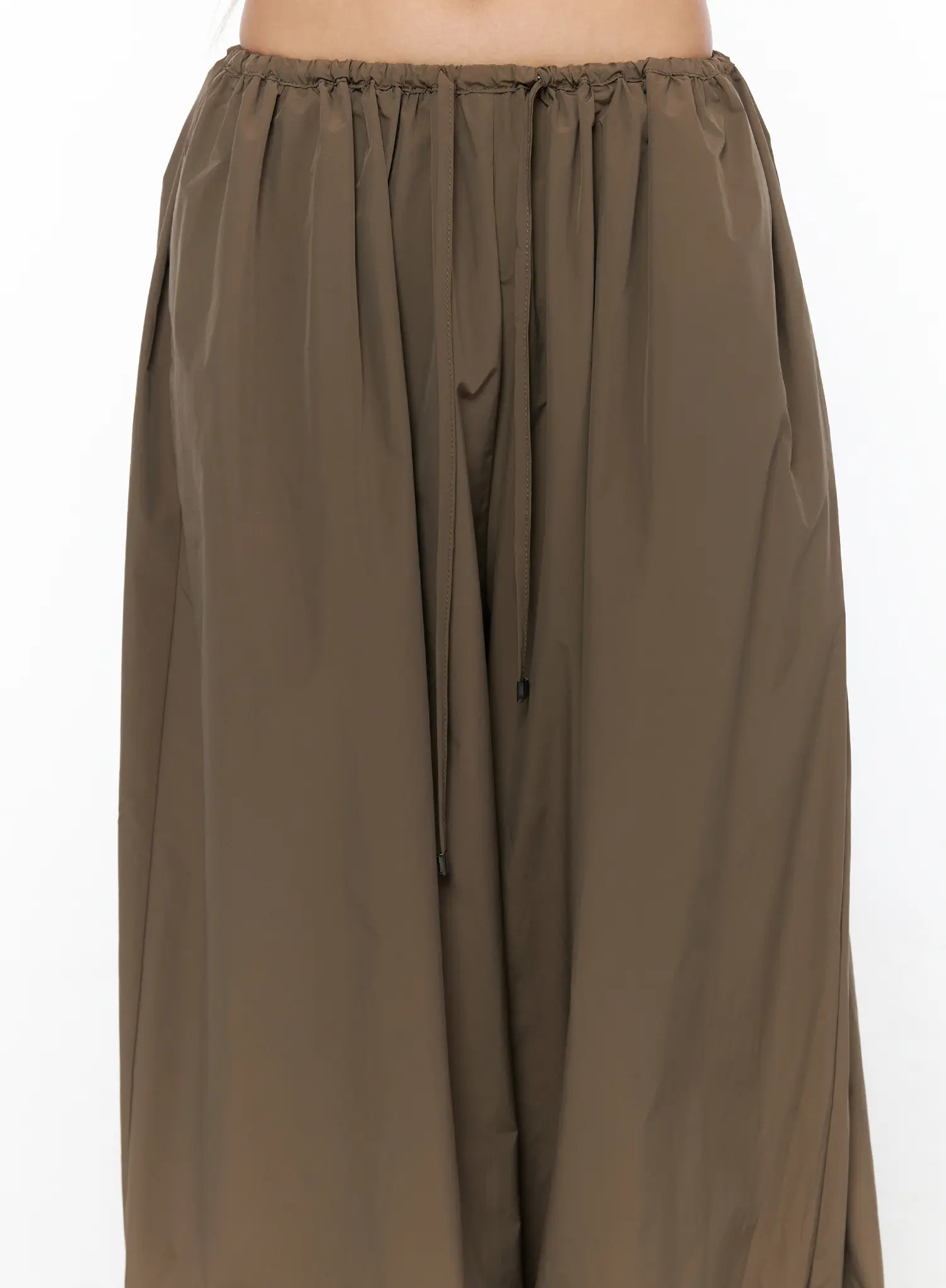 String Detail Parachute Pants CU524 - Image 8
