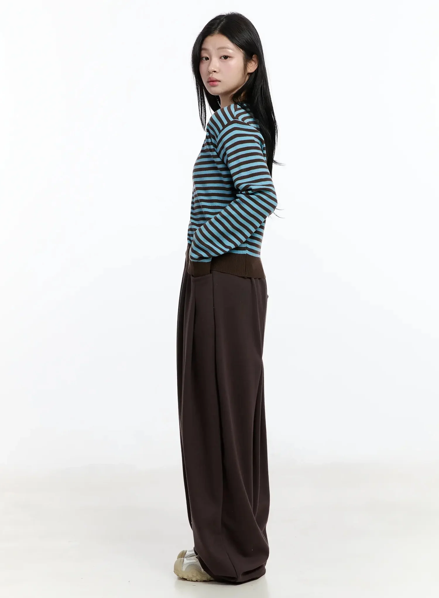 Striped Round Neck Knit Top IM519 - Image 9