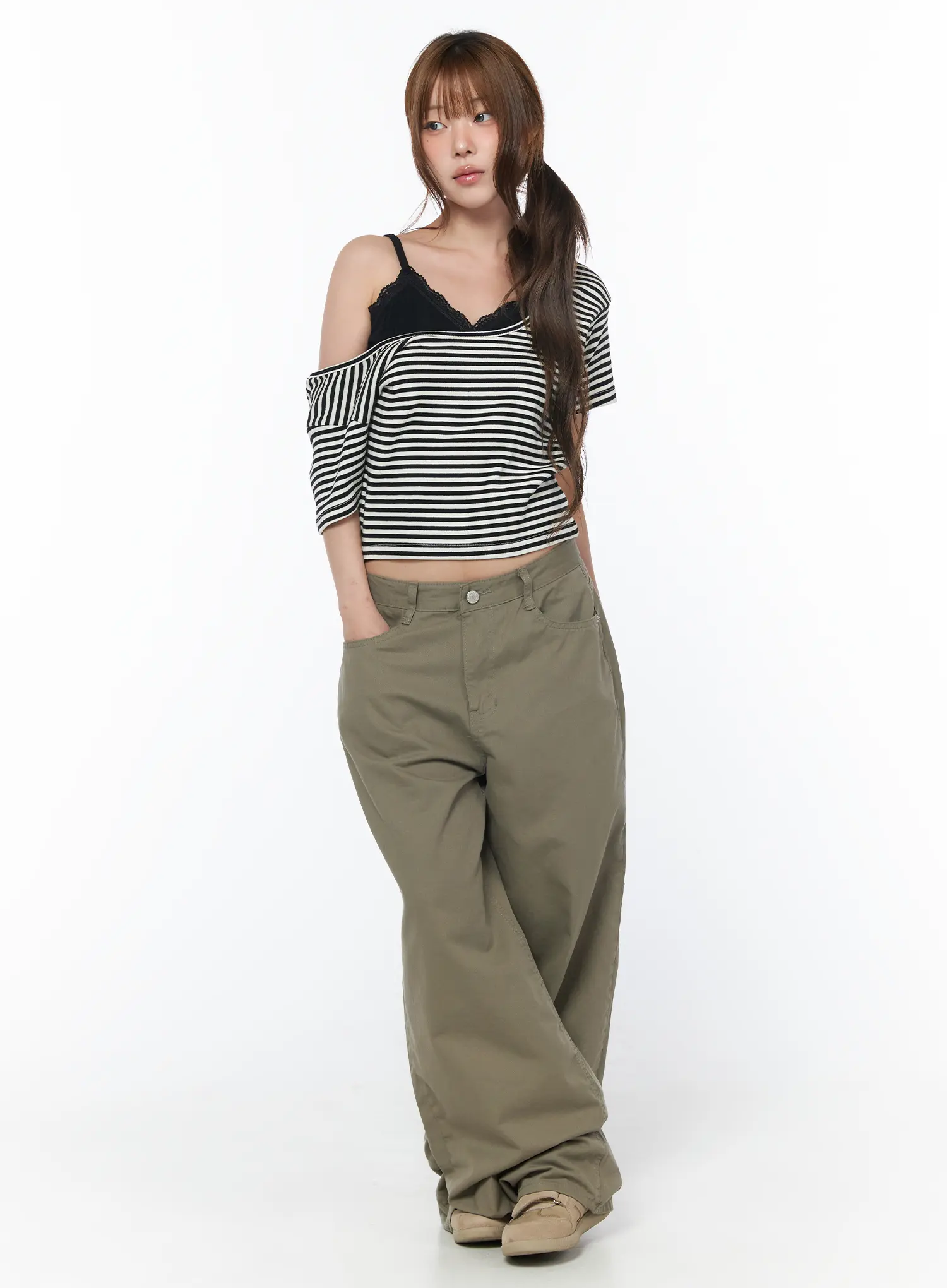 Striped U-Neck Crop Tee CY529 - Image 3