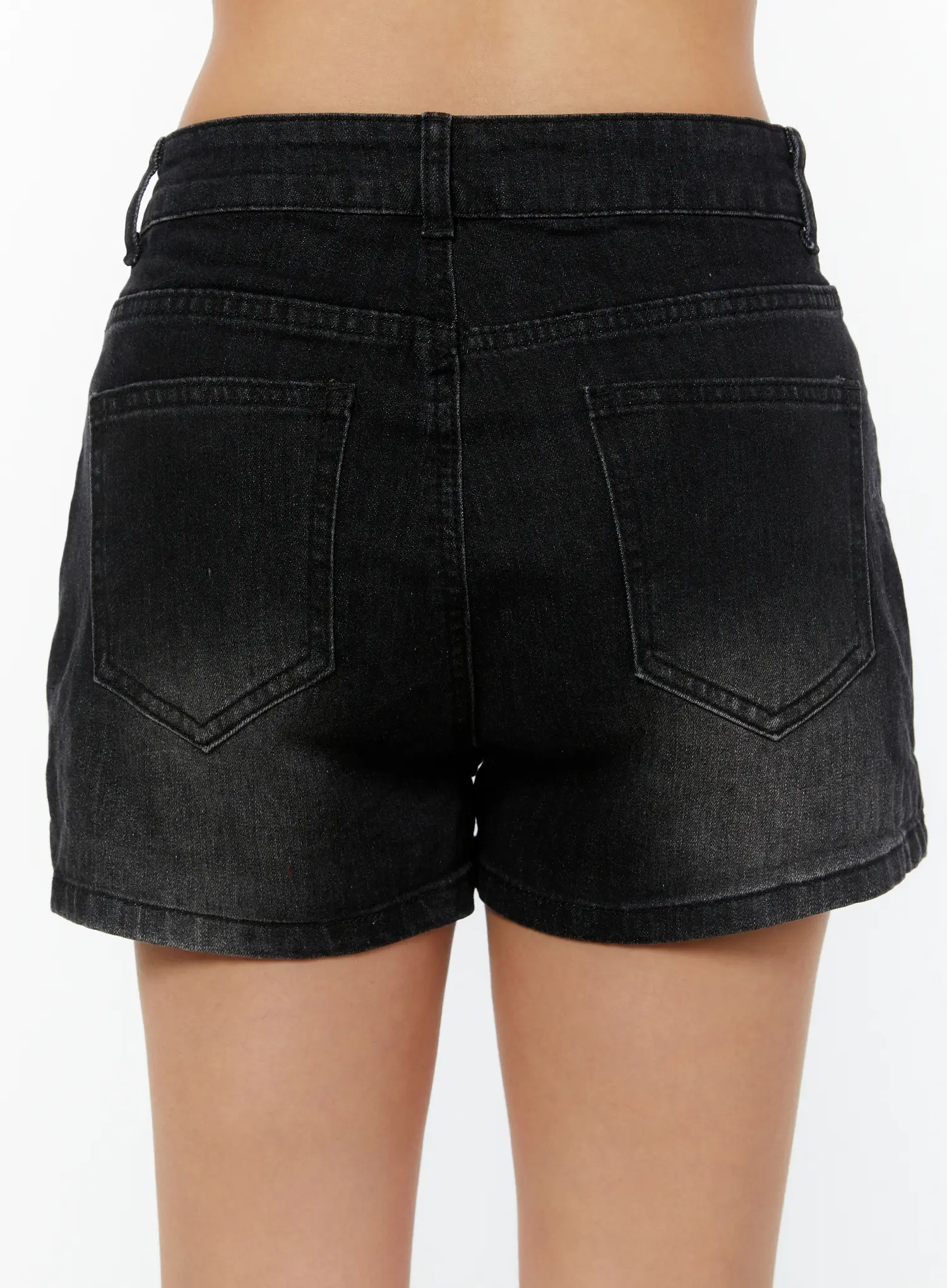 Studded Hip-Pad Denim Shorts CY520 - Image 6