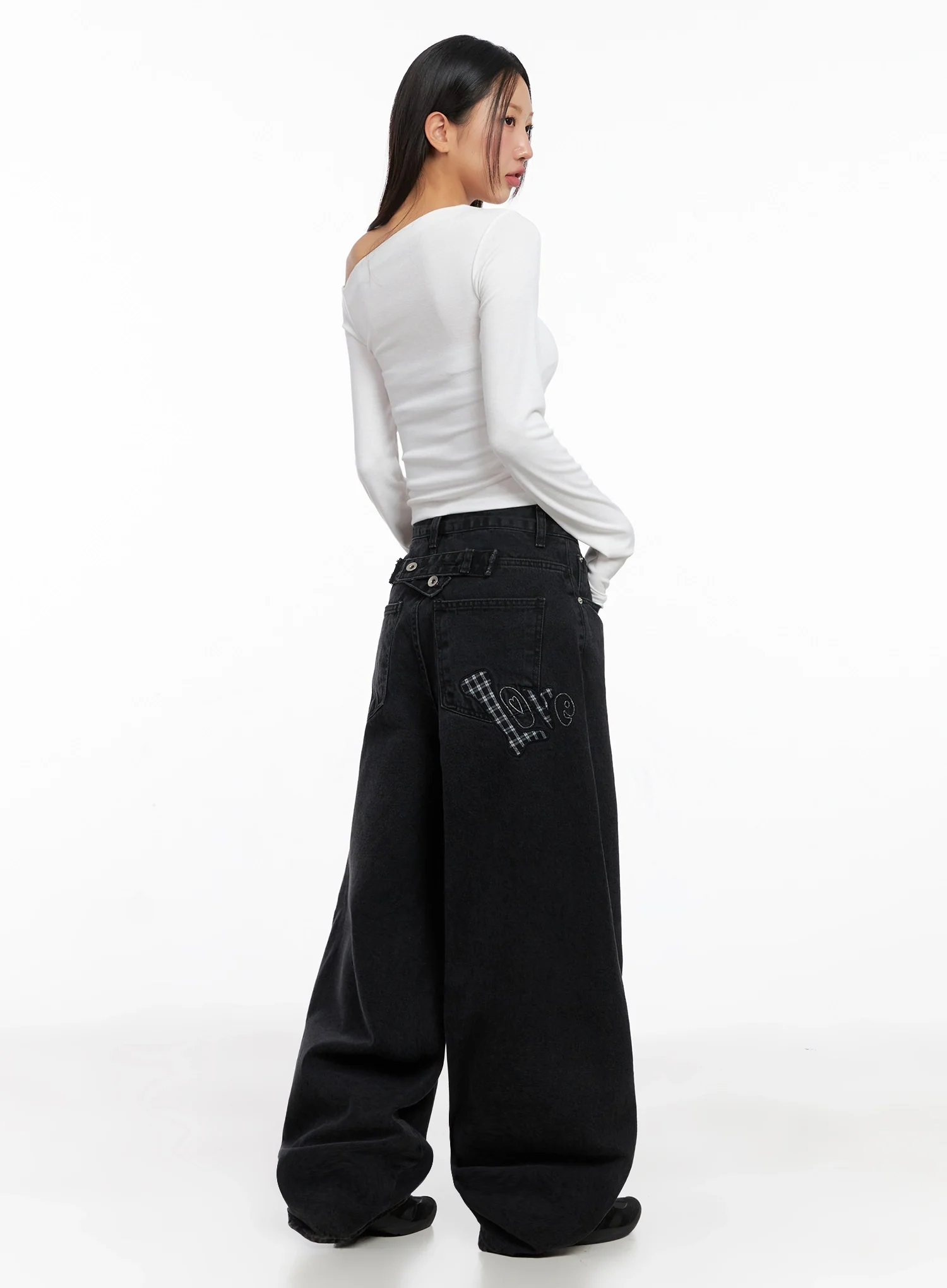 Sunwoo Embroidered Wide Leg Jeans IG528 - Image 6
