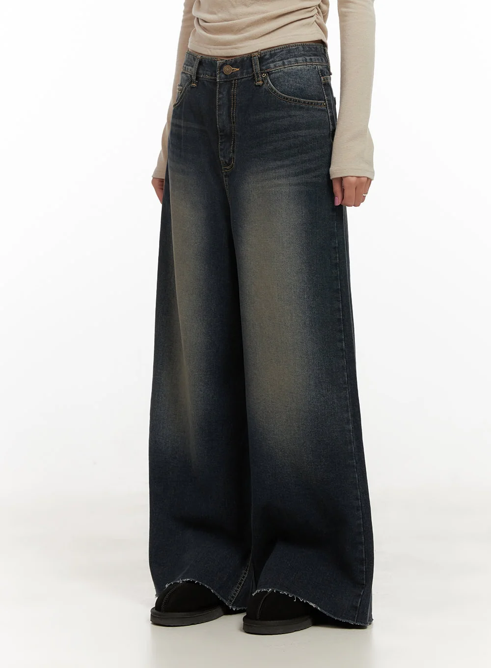 Tasha Low Waist Washed Wide Leg Jeans CD410 - Image 6